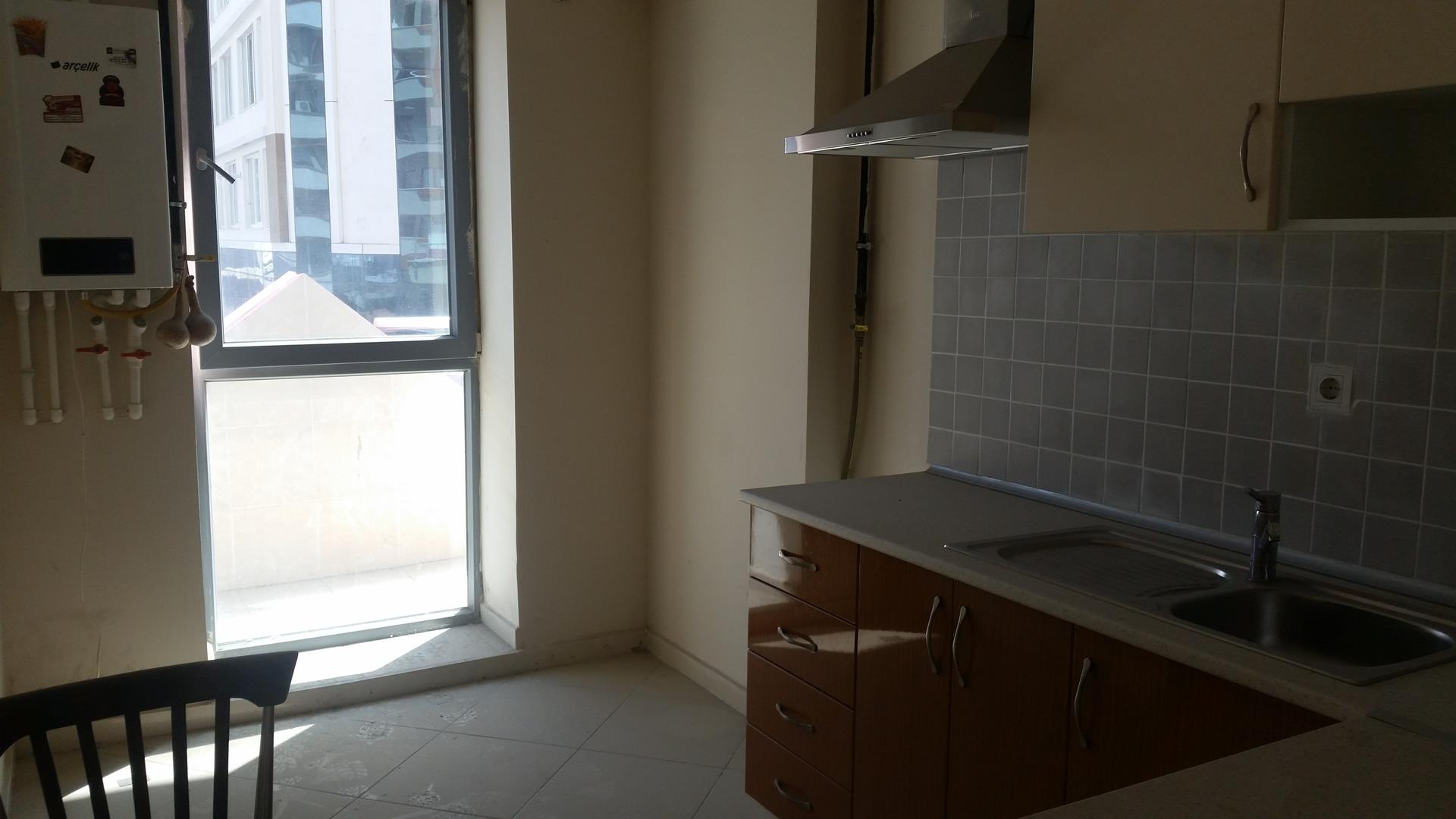Kiralık Daire, İstanbul / ESENYURT / PİRİ REİS MAH.