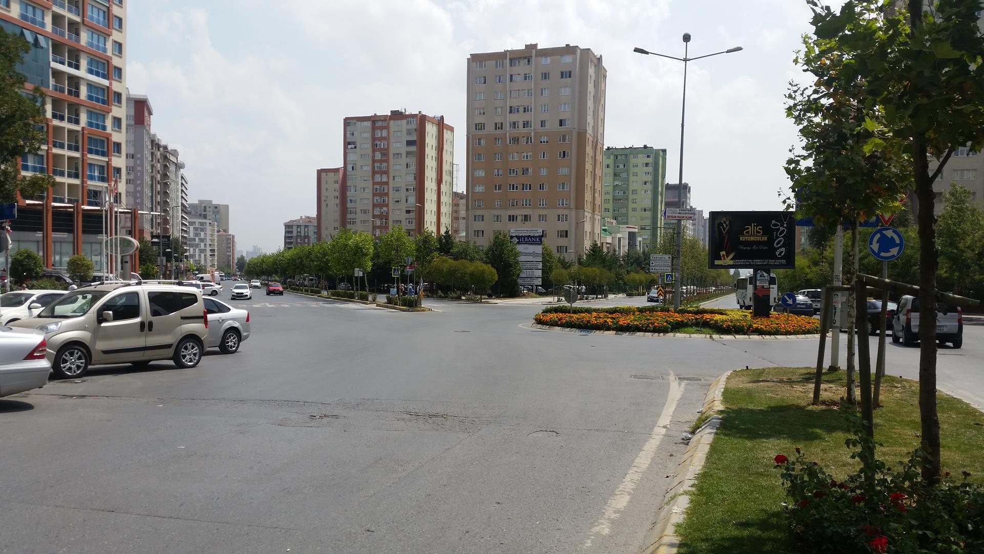 Kiralık Dükkan, İstanbul / ESENYURT / CUMHURİYET