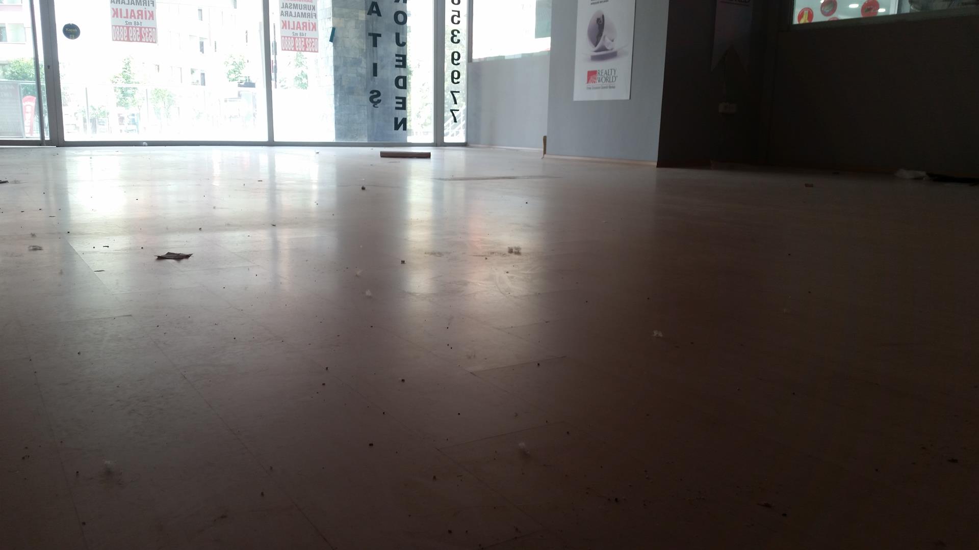 Kiralık Dükkan, İstanbul / ESENYURT / CUMHURİYET