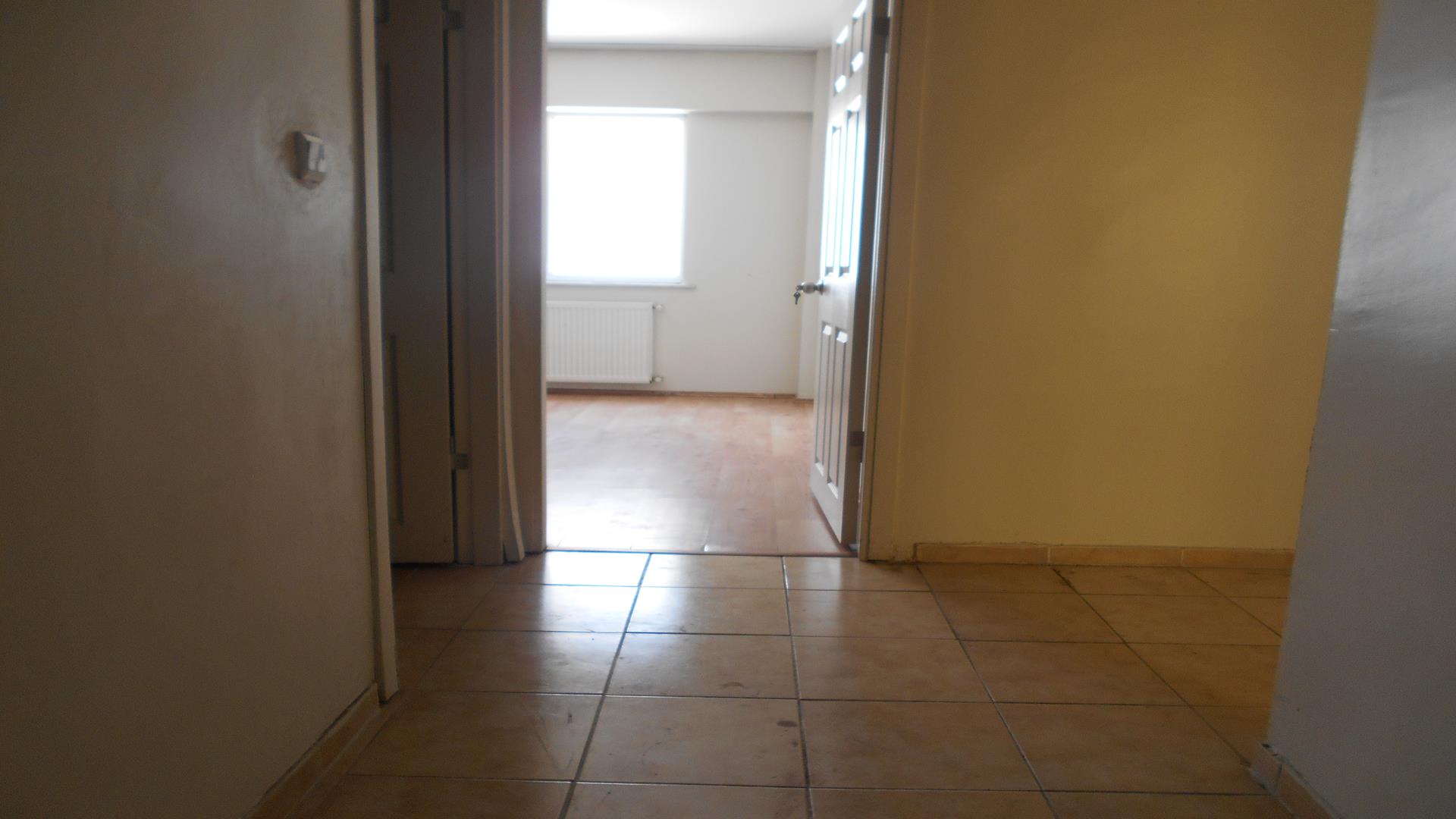 Kiralık Daire, İstanbul / ESENYUT / MEHTERÇEŞME