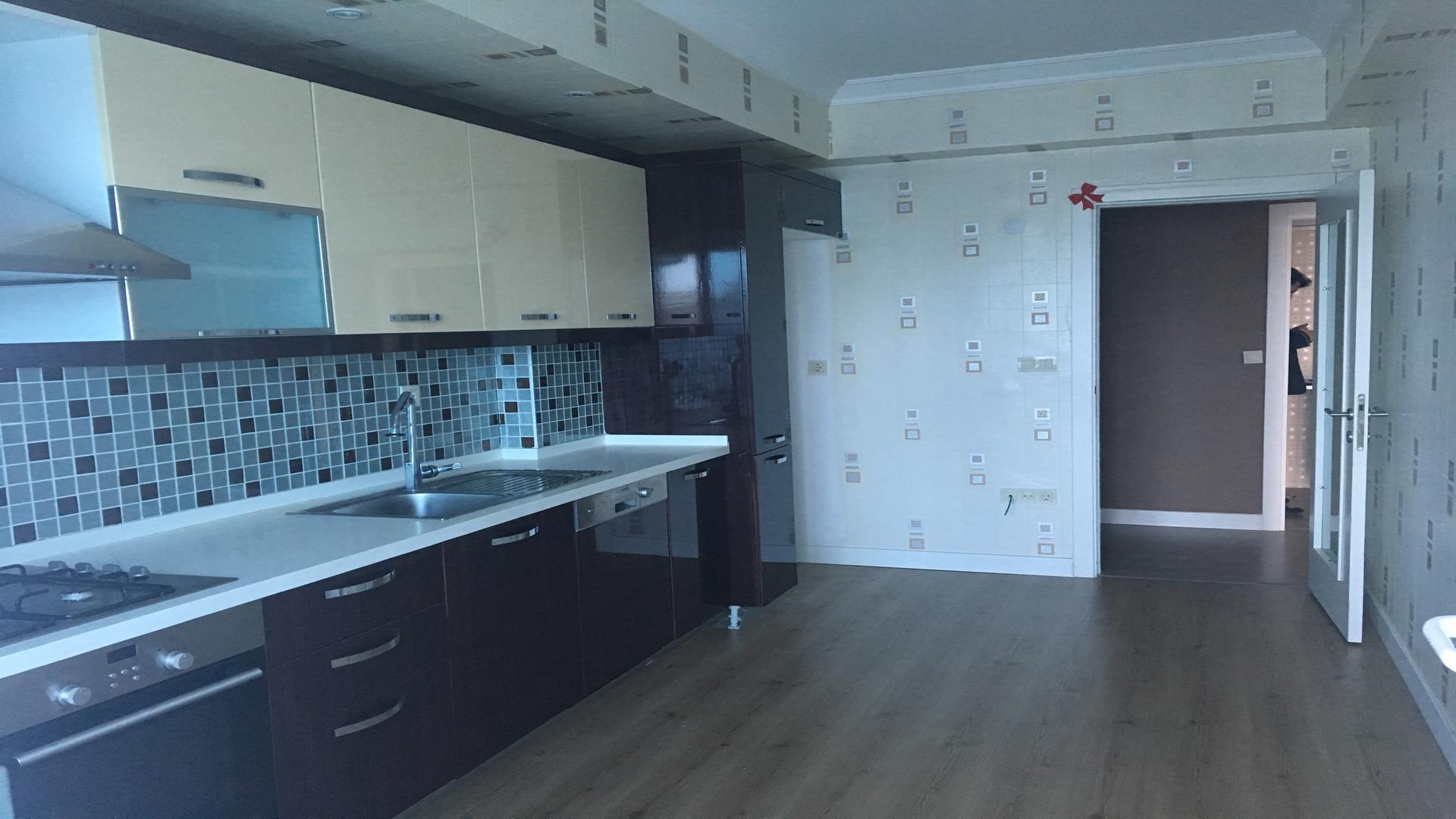 Kiralık Residance, İstanbul / ESENYURT / CUMHURİYET