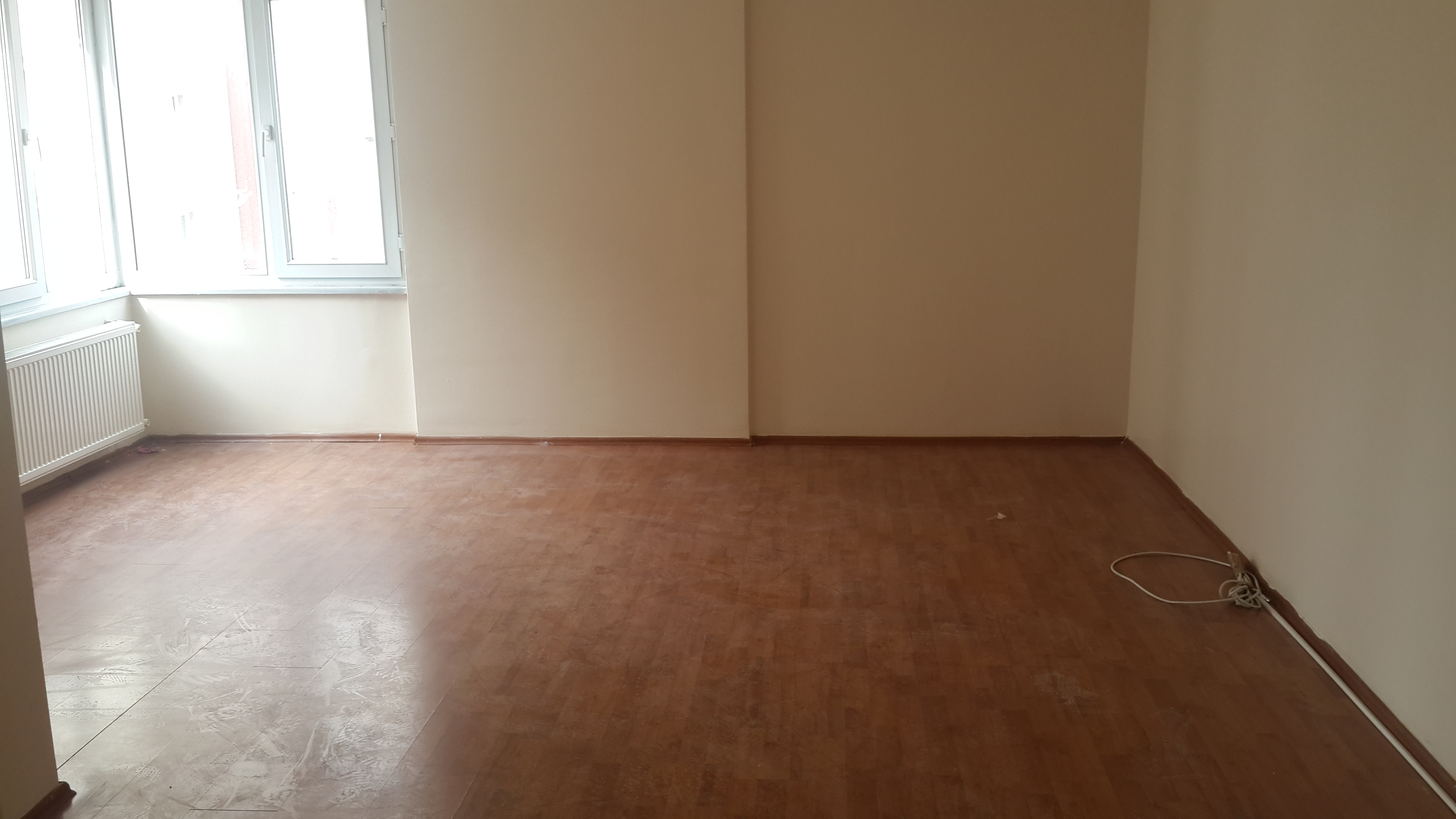 Kiralık Daire, İstanbul / ESENYURT / CUMHURİYET