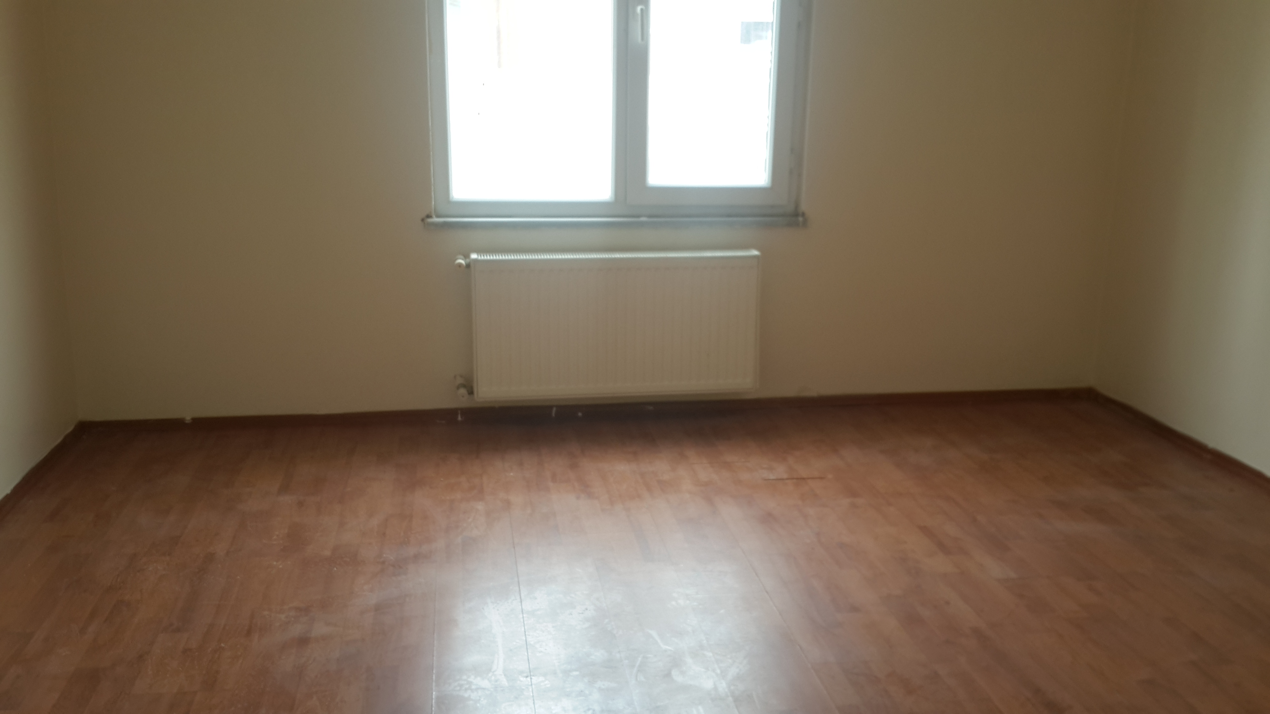 Kiralık Daire, İstanbul / ESENYURT / CUMHURİYET