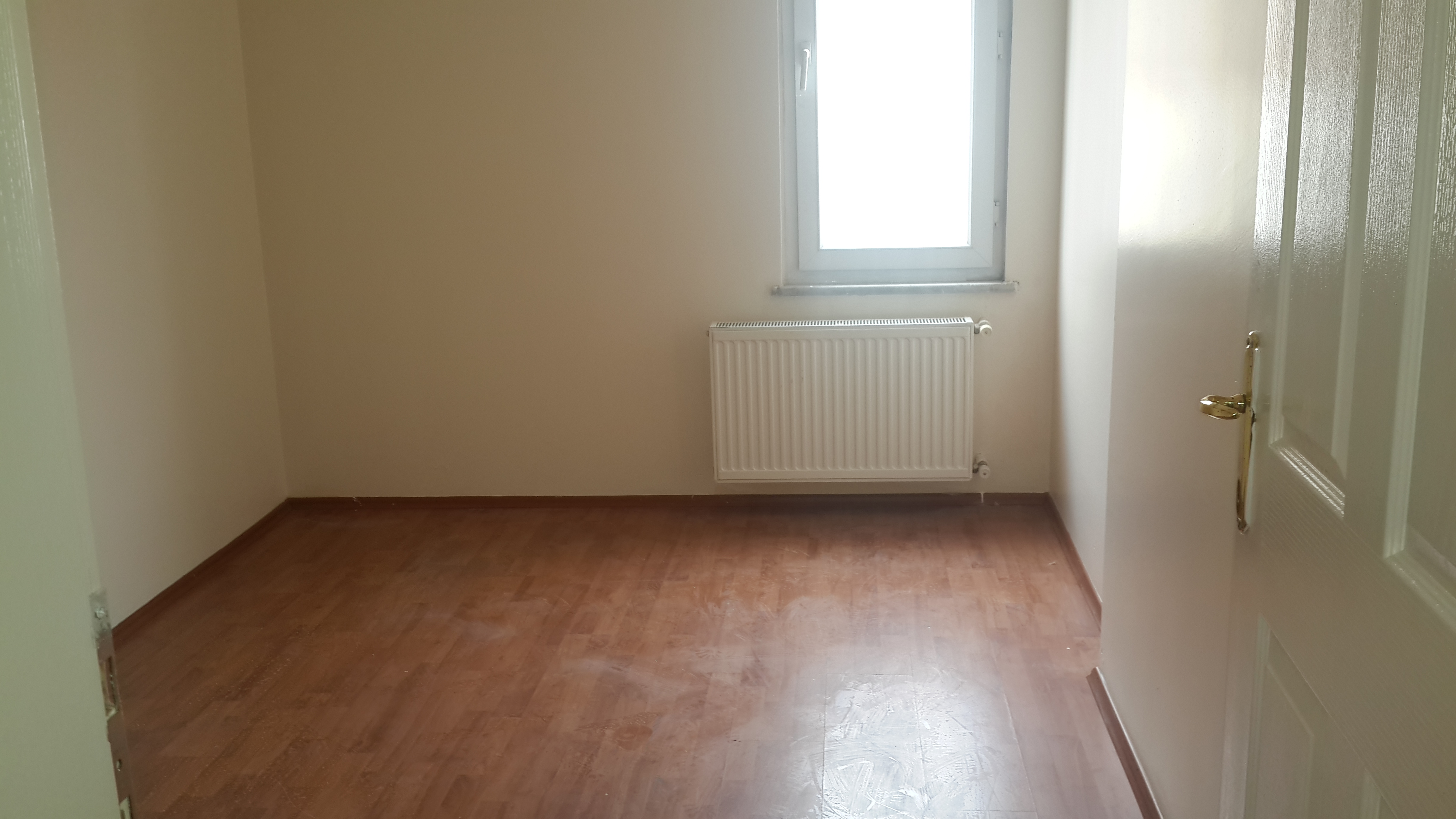 Kiralık Daire, İstanbul / ESENYURT / CUMHURİYET