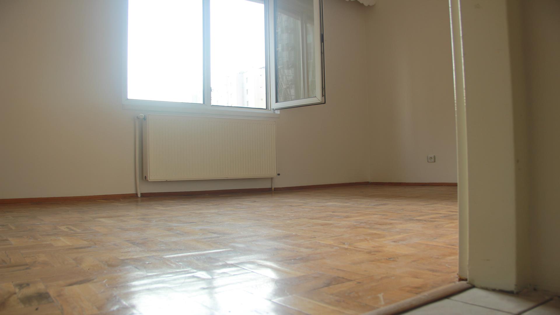 Kiralık Daire, İstanbul / ESENYURT / CUMHURİIYET