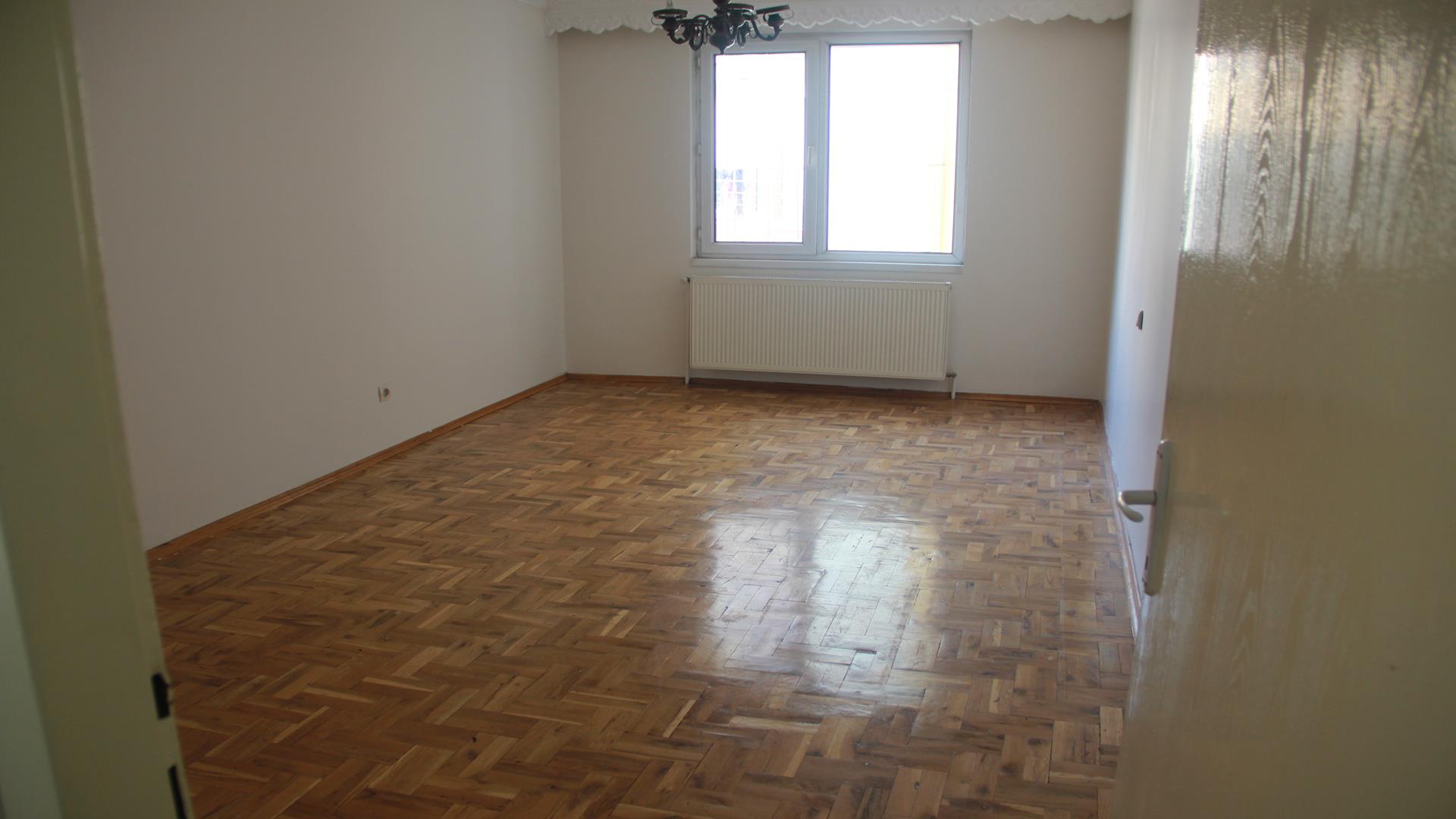 Kiralık Daire, İstanbul / ESENYURT / CUMHURİIYET