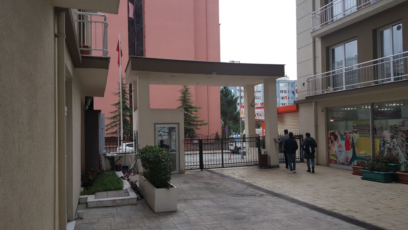 Kiralık Daire, İstanbul / ESENYURT / CUMHURİYET