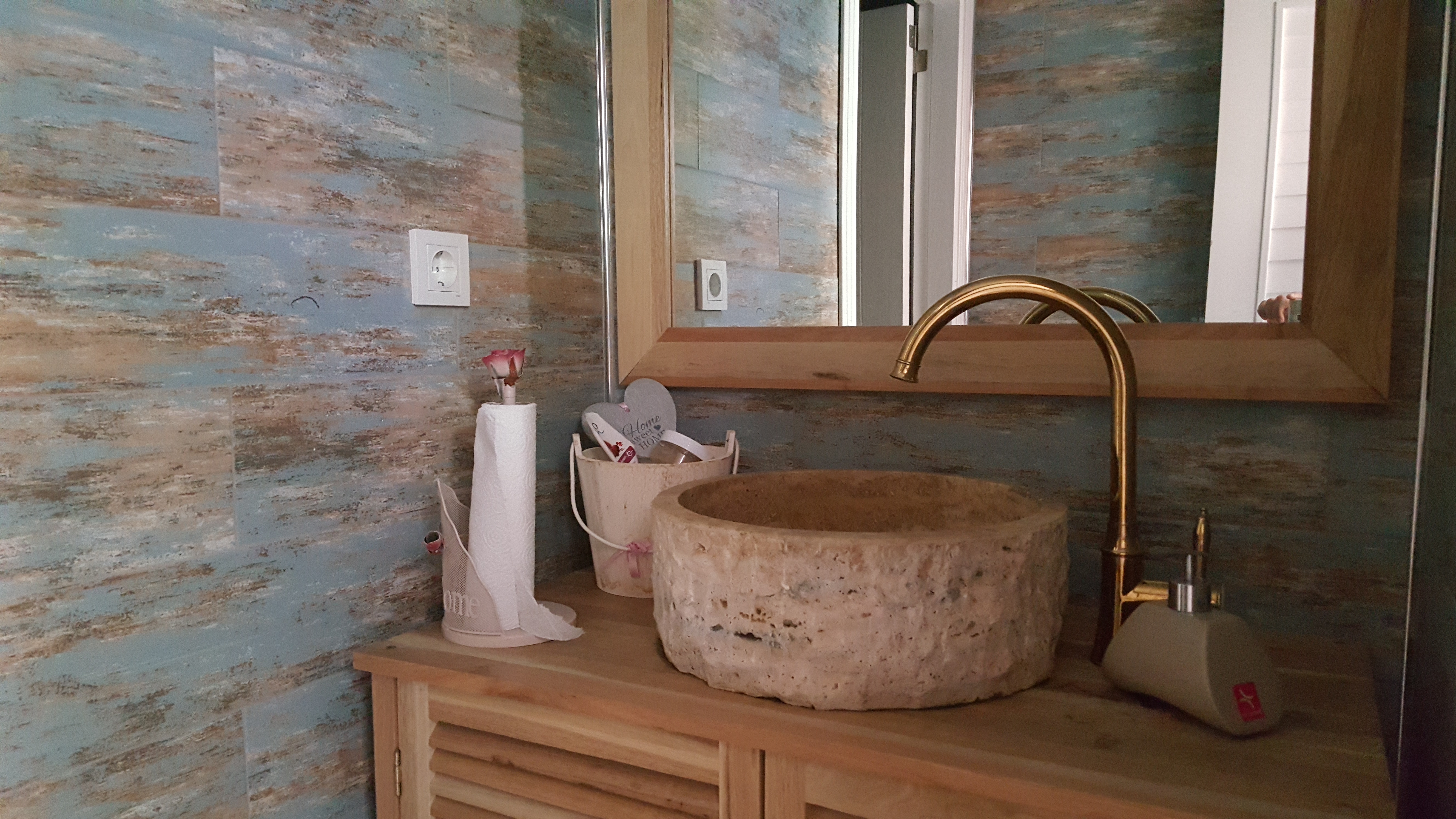 Kiralık Dükkan, İstanbul / ESENYURT / CUMHURİYET