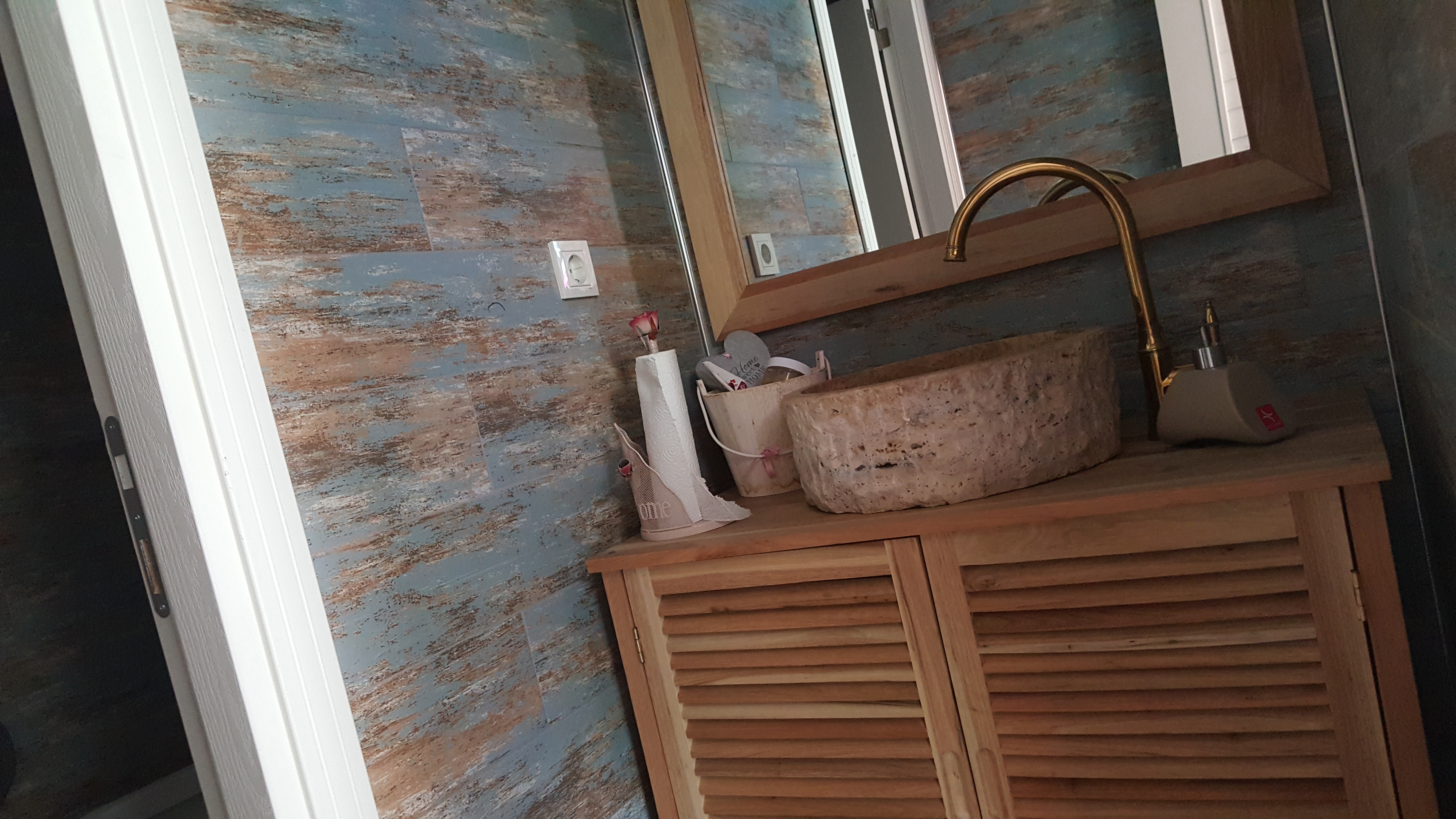 Kiralık Dükkan, İstanbul / ESENYURT / CUMHURİYET