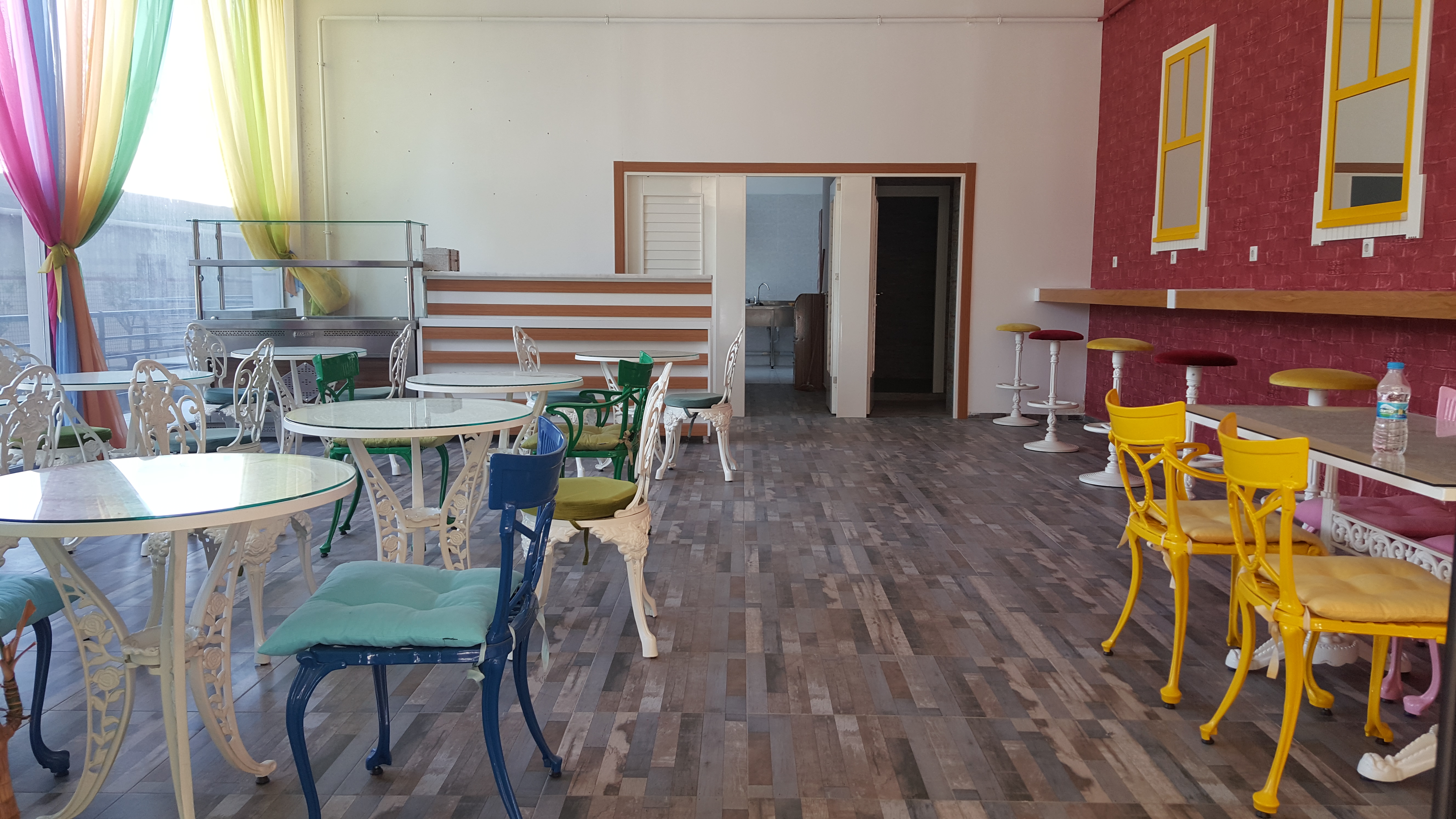 Kiralık Dükkan, İstanbul / ESENYURT / CUMHURİYET