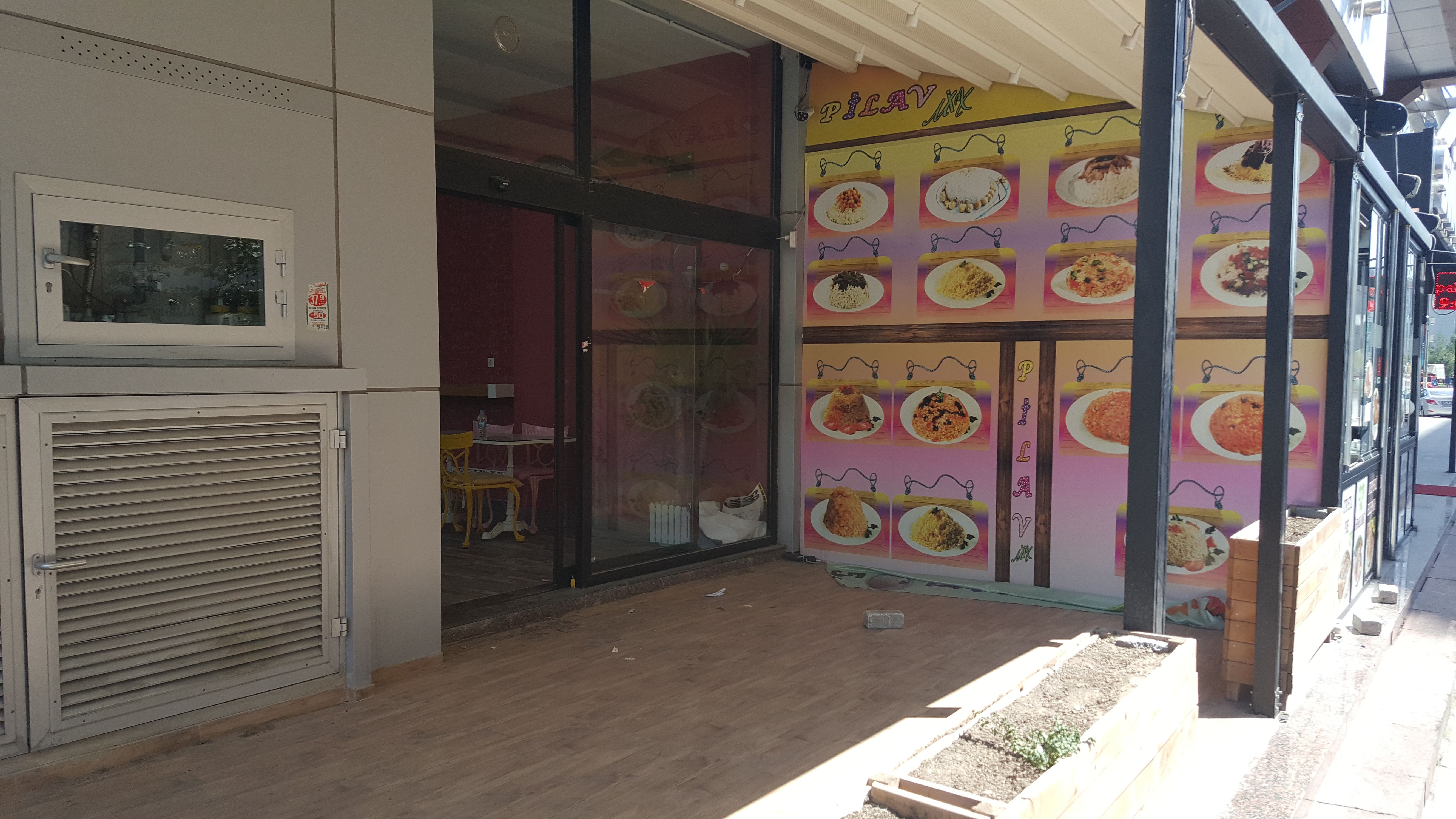 Kiralık Dükkan, İstanbul / ESENYURT / CUMHURİYET