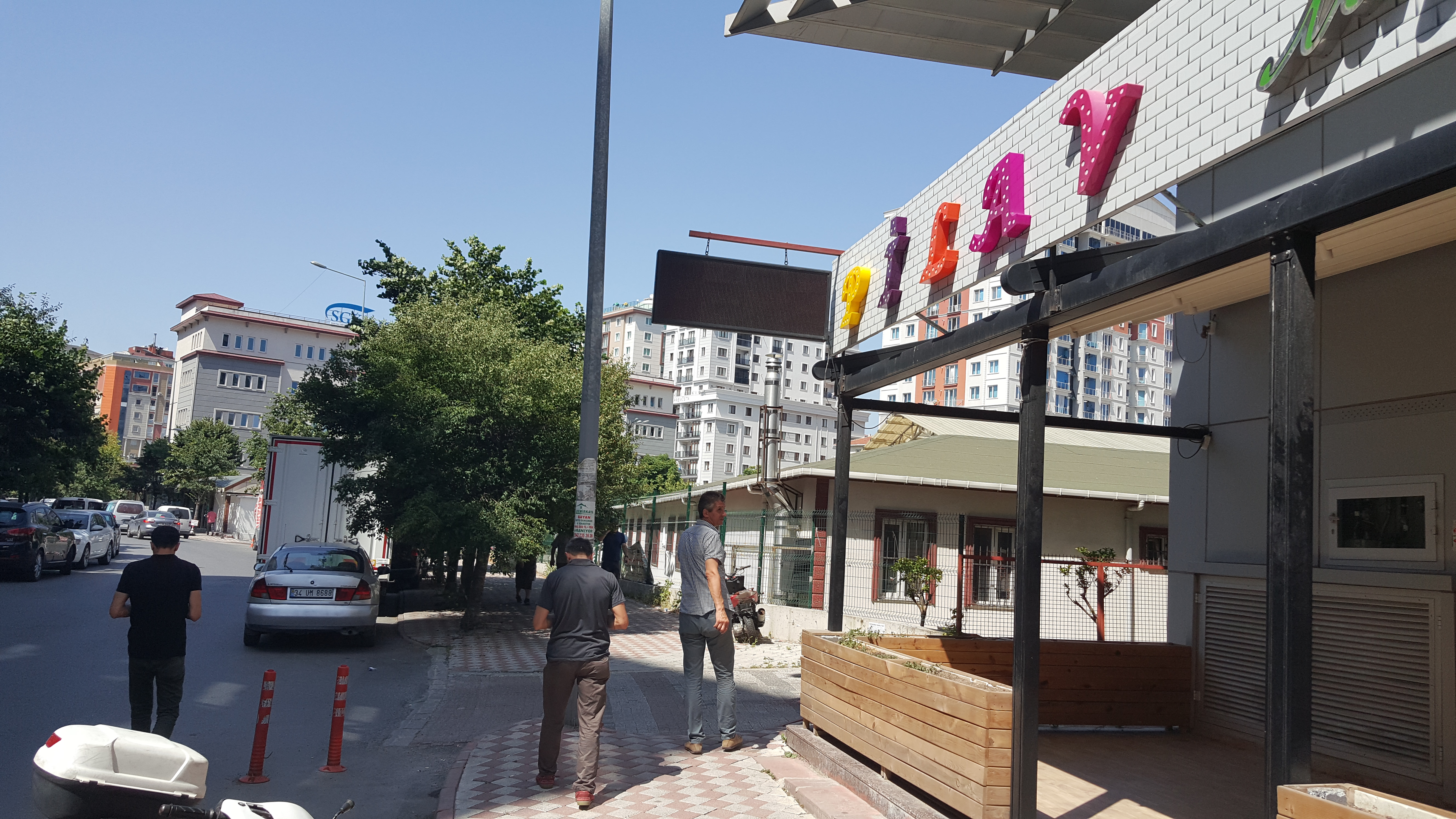Kiralık Dükkan, İstanbul / ESENYURT / CUMHURİYET