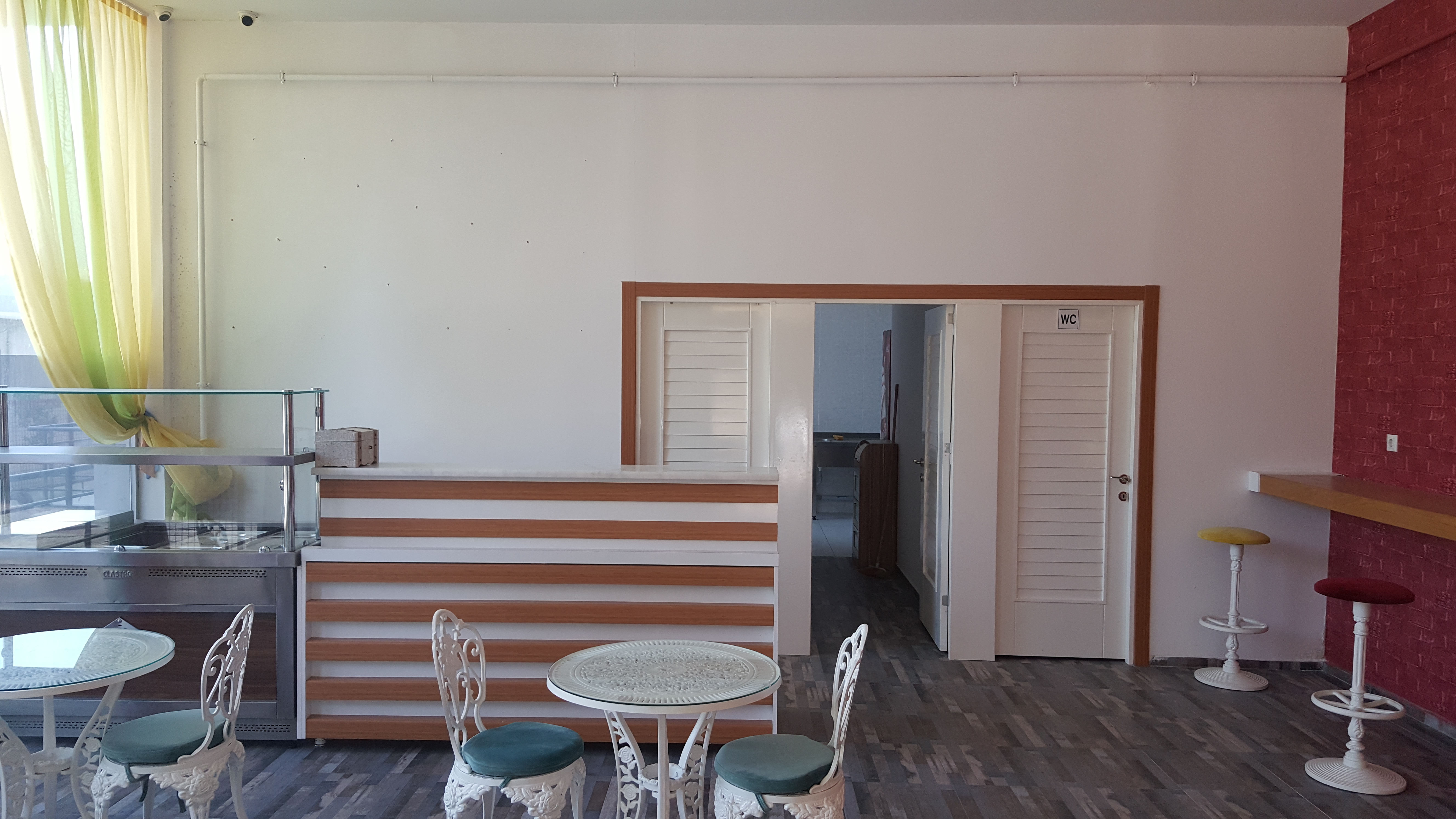 Kiralık Dükkan, İstanbul / ESENYURT / CUMHURİYET