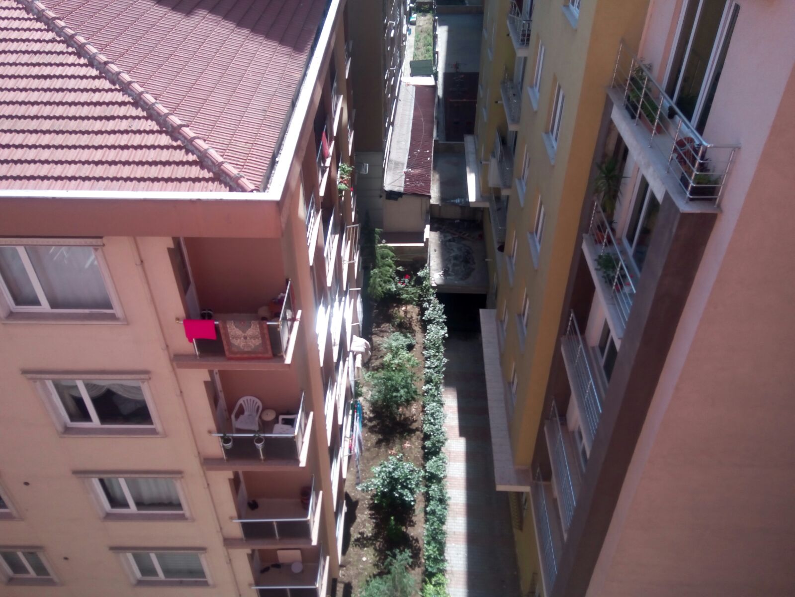 Kiralık Apartman, İstanbul / ESENYURT / PİRİ REİS