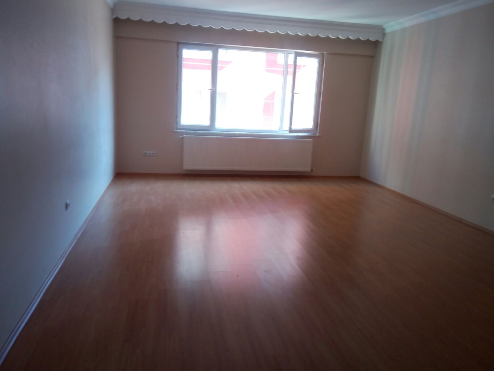 Kiralık Apartman, İstanbul / ESENYURT / PİRİ REİS