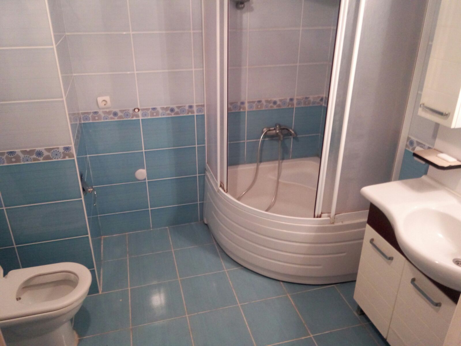 Kiralık Apartman, İstanbul / ESENYURT / PİRİ REİS