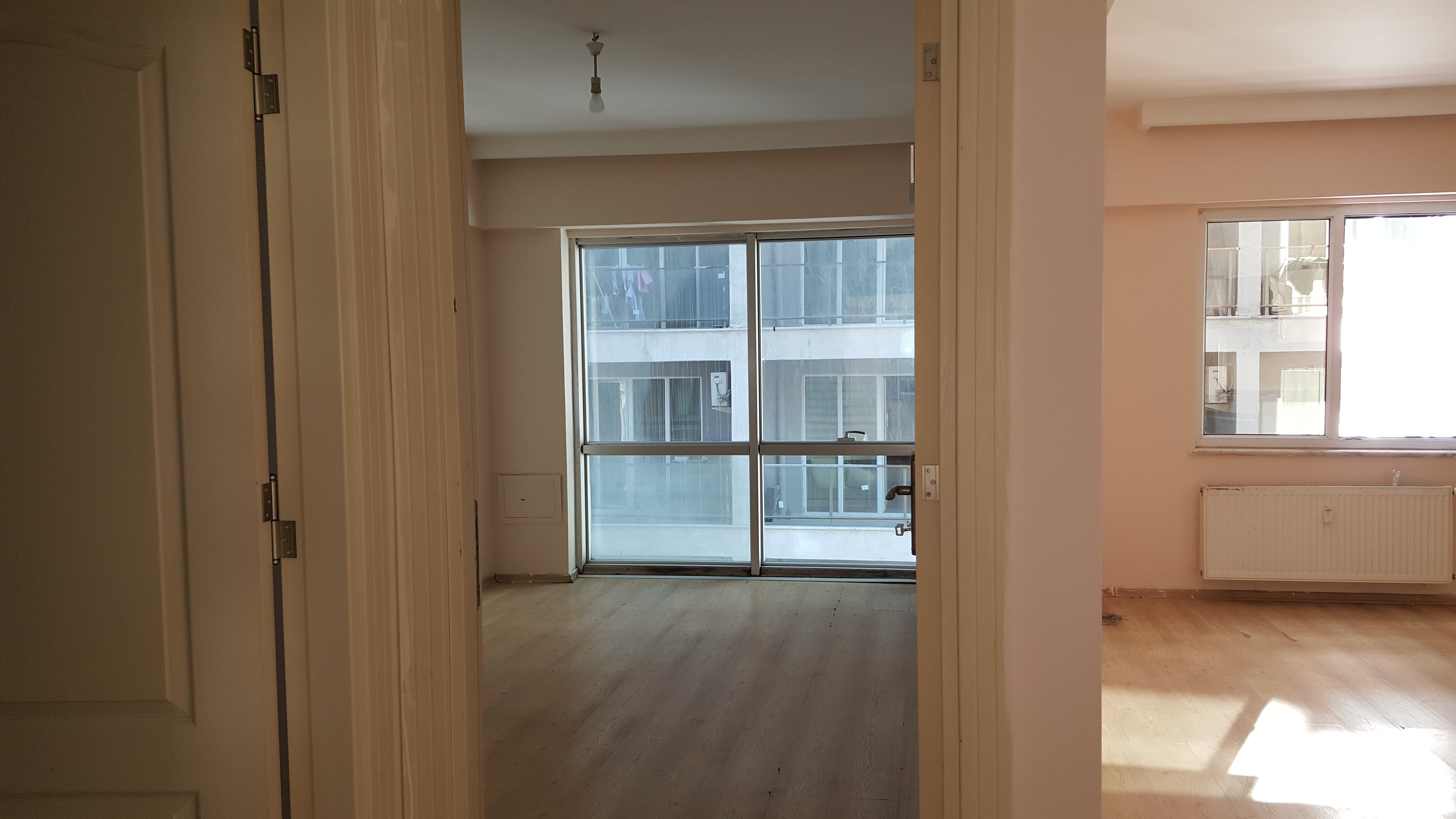 Kiralık Daire, İstanbul / ESENYURT / CUMHURİYET