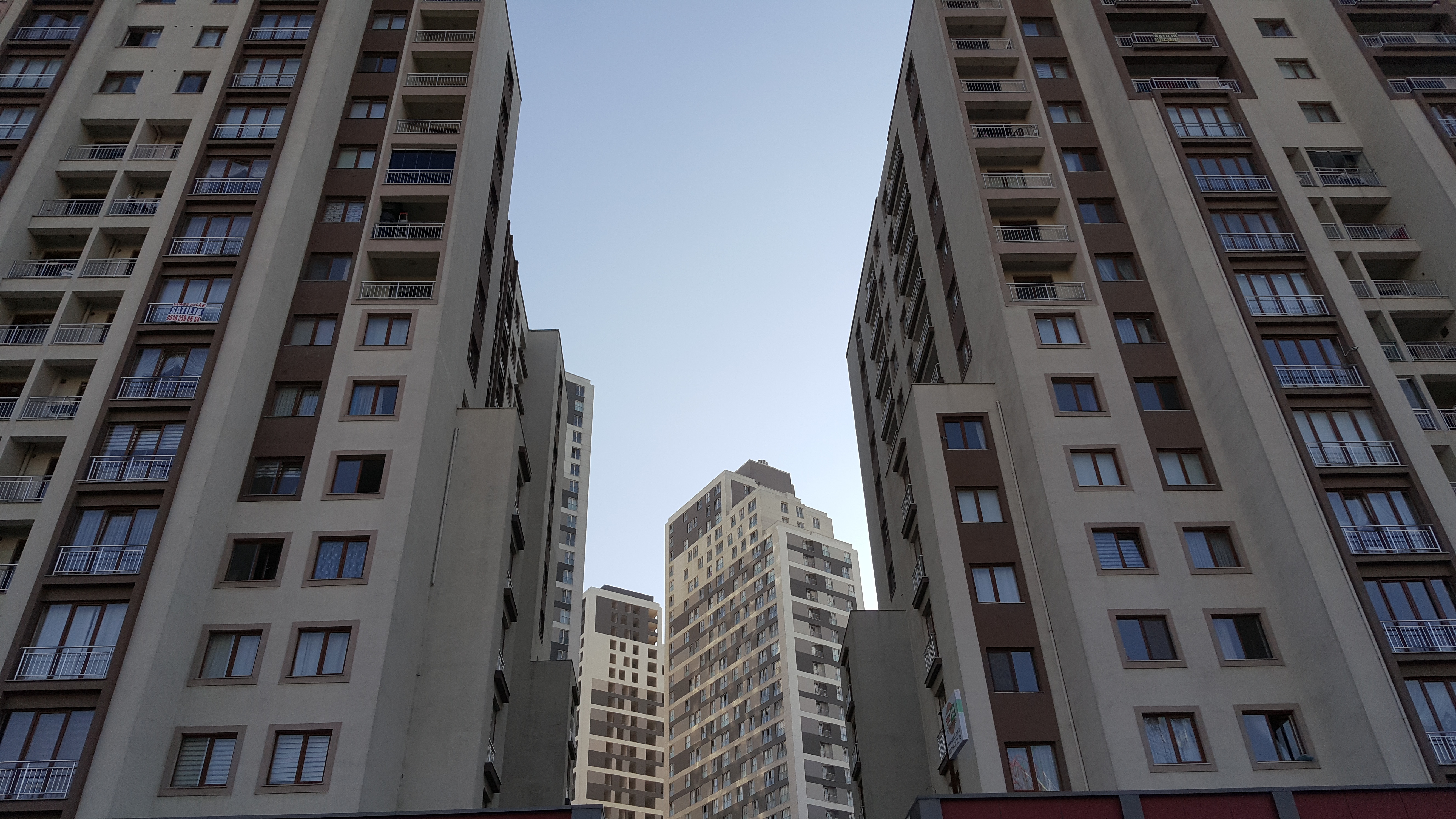 Satılık Apartman, İstanbul / ESENYURT / GÖKEVLER