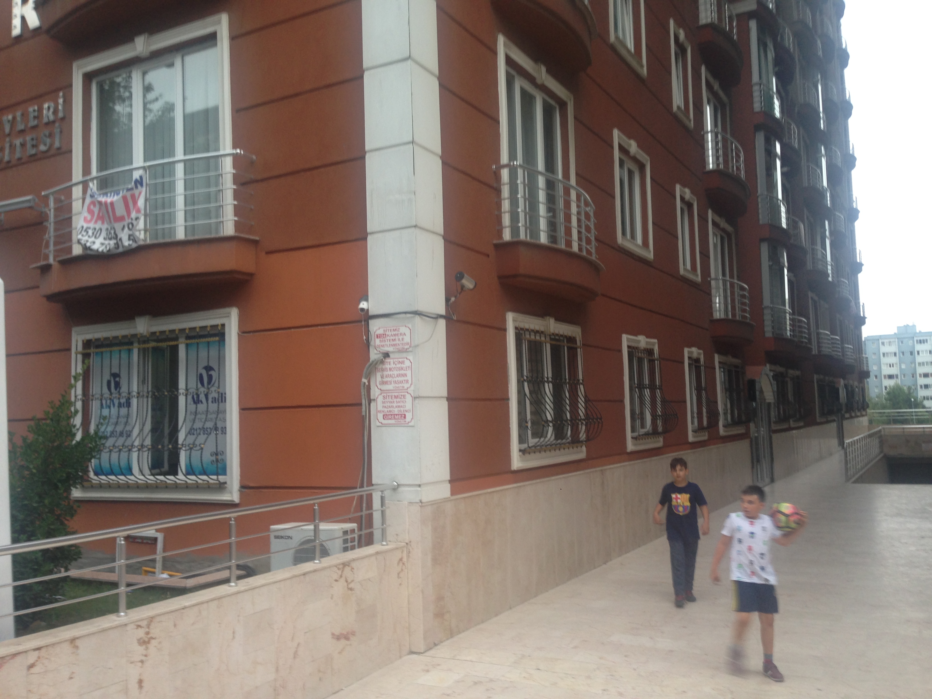 Satılık Daire, İstanbul / CUMHURİYET
