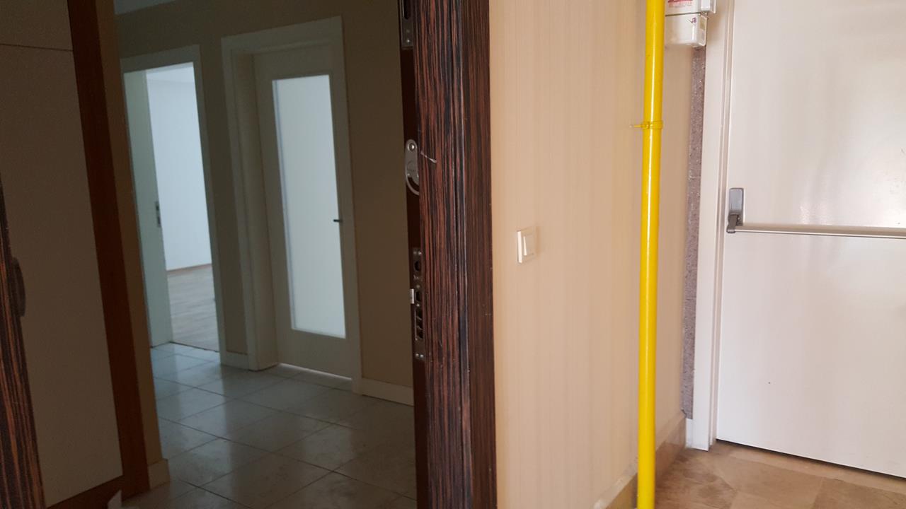 Kiralık Daire, İstanbul / ESENYURT / CUMHURİYET