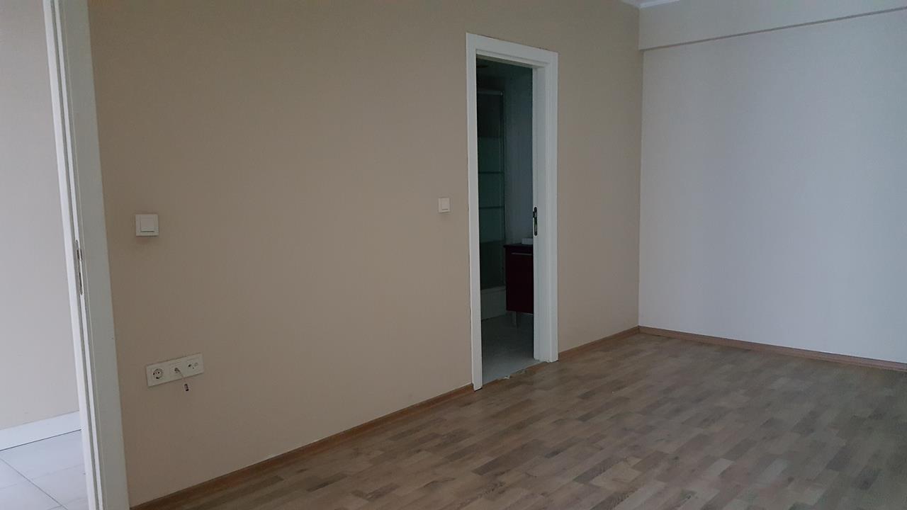 Kiralık Daire, İstanbul / ESENYURT / CUMHURİYET