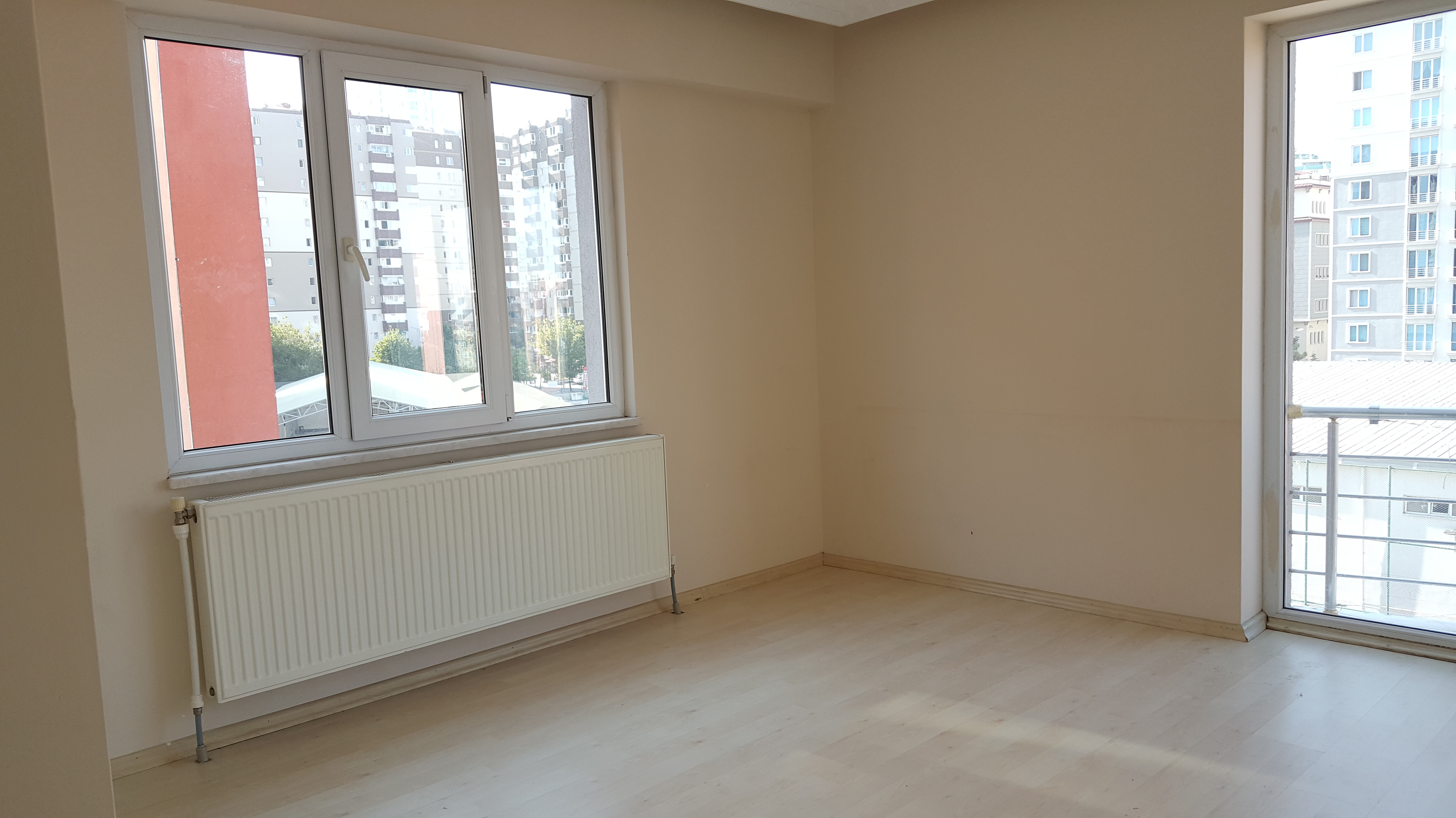 Kiralık Daire, İstanbul / ESENYURT / CUMHURİYET