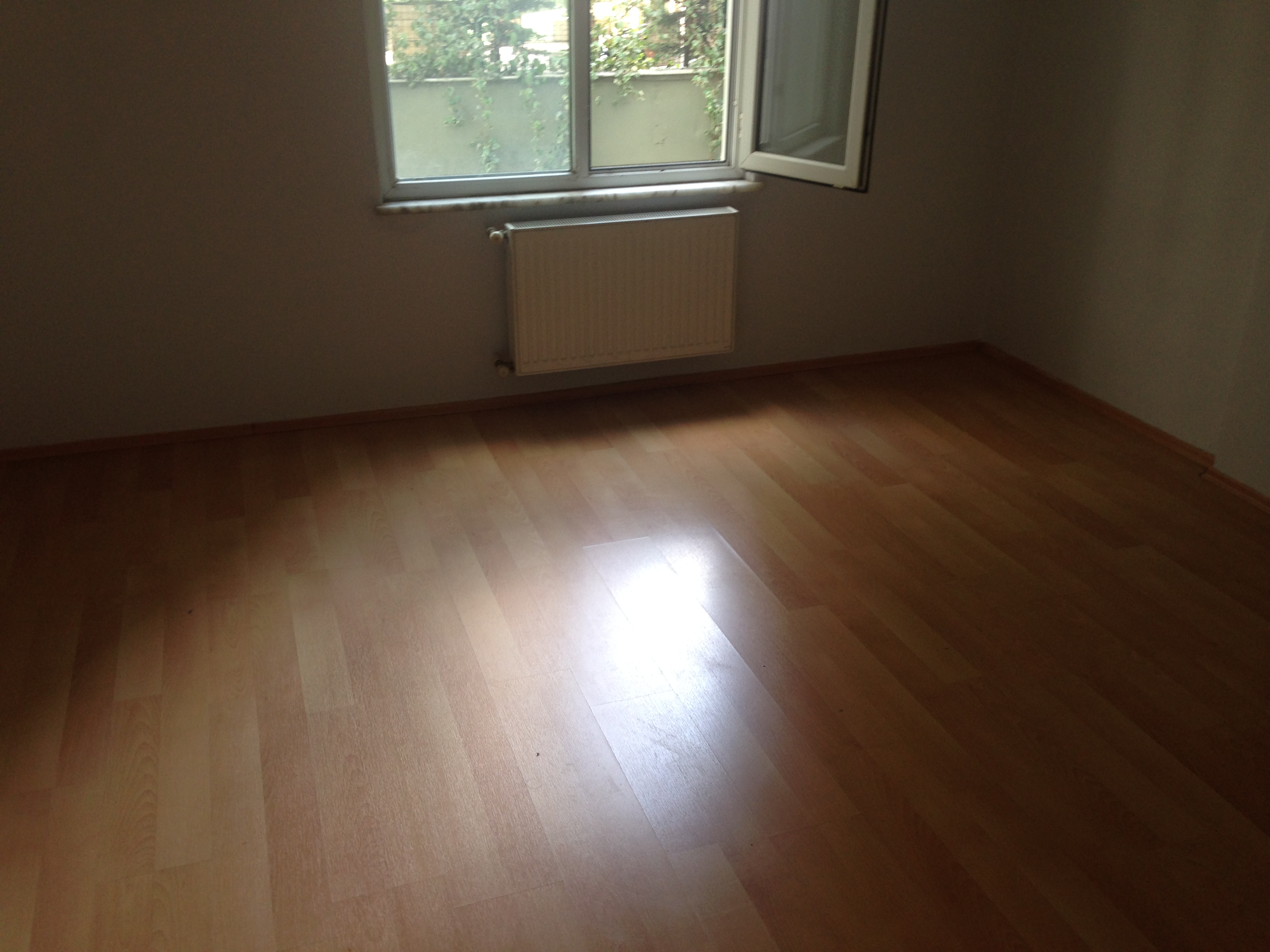 Kiralık Daire, İstanbul / ESENYURT / CUHMURİYET