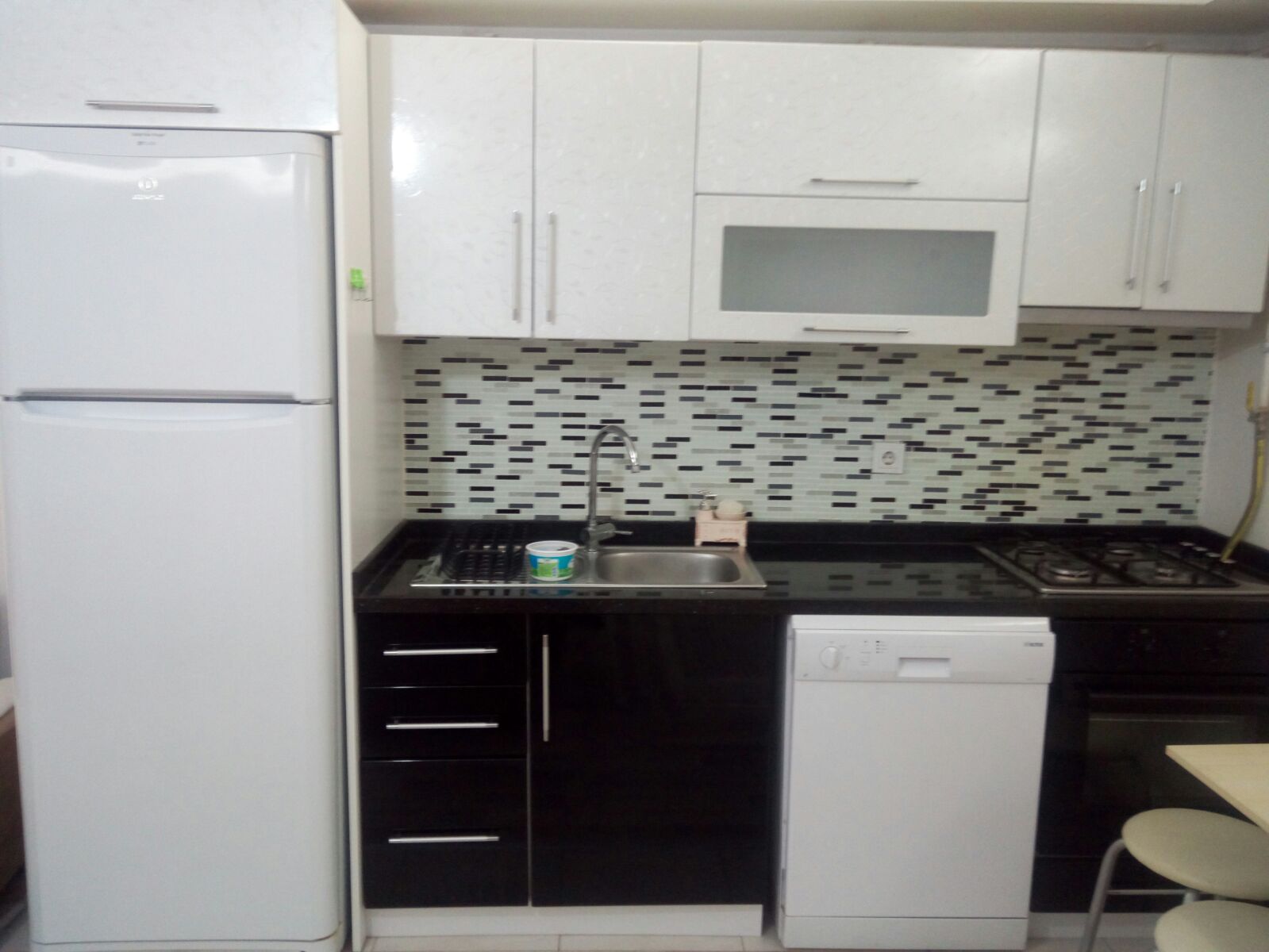 Kiralık Apartman, İstanbul / ESENYURT / PİRİ REİS