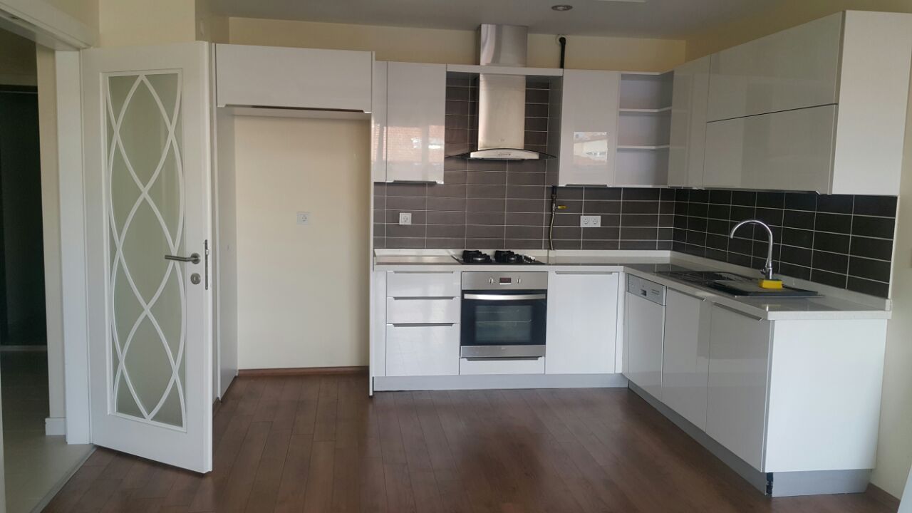Kiralık Daire, İstanbul / ESENYURT / CUMHURİYET