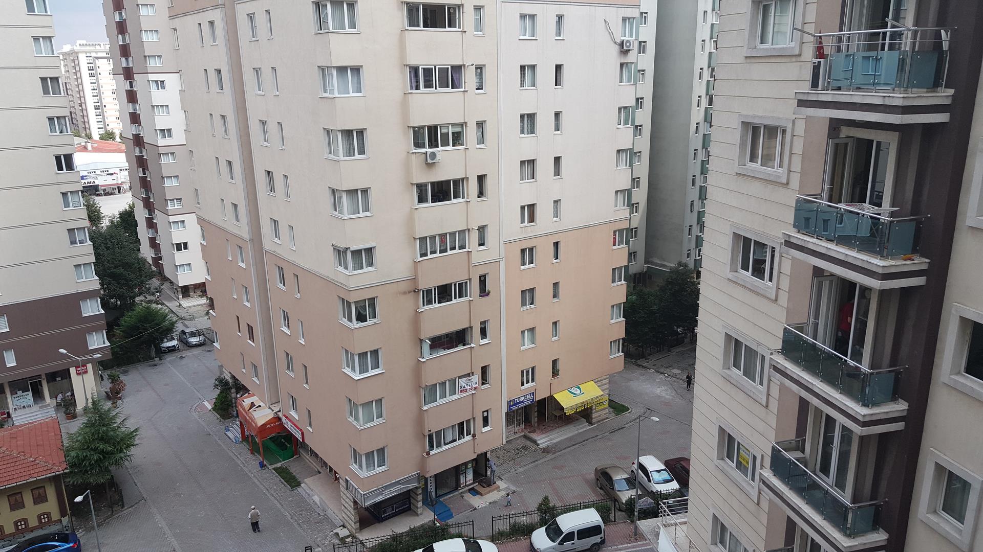 Kiralık Apartman, İstanbul / ESENYURT / CUMHURİYET 