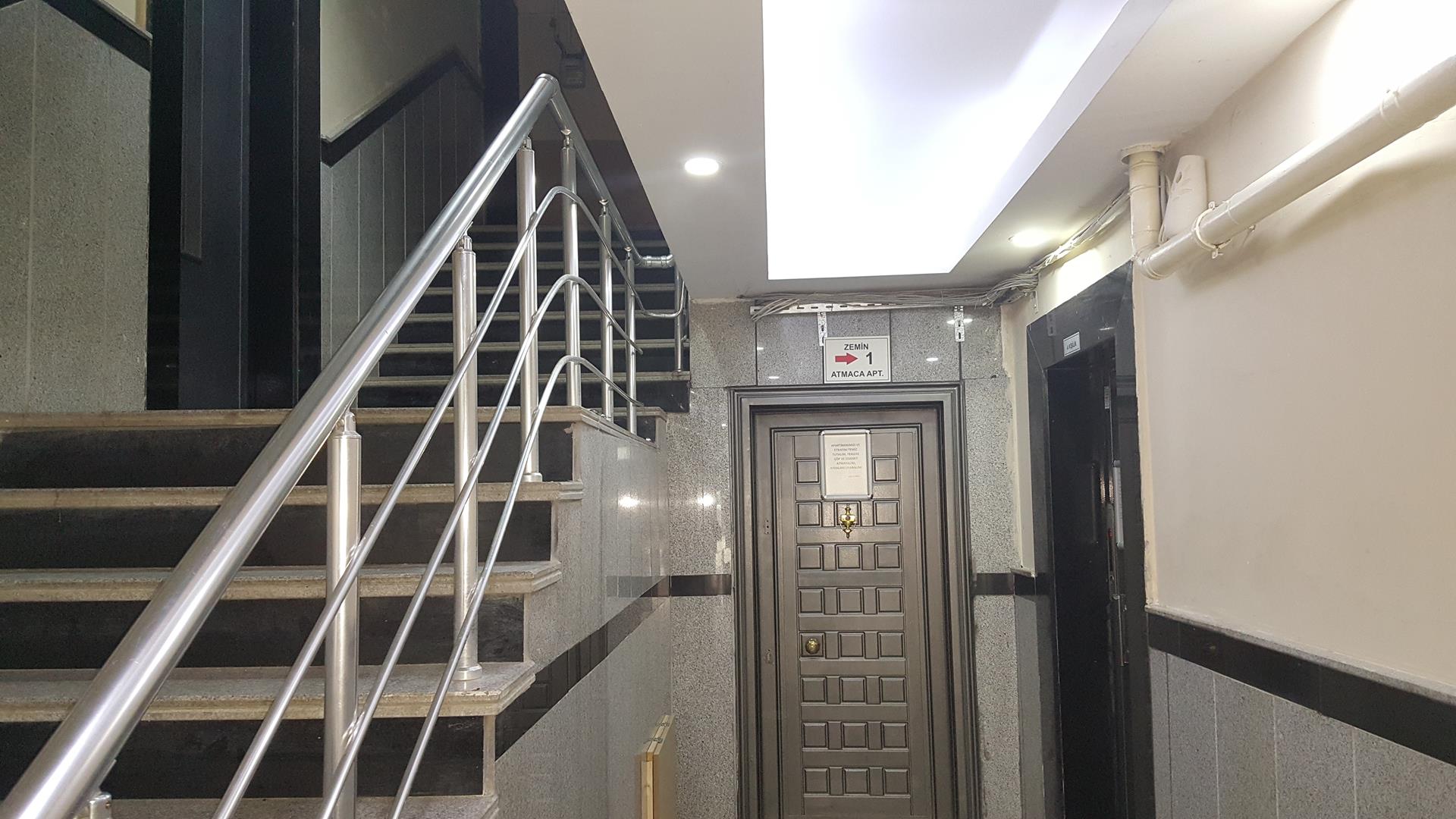 Kiralık Apartman, İstanbul / ESENYURT / CUMHURİYET 