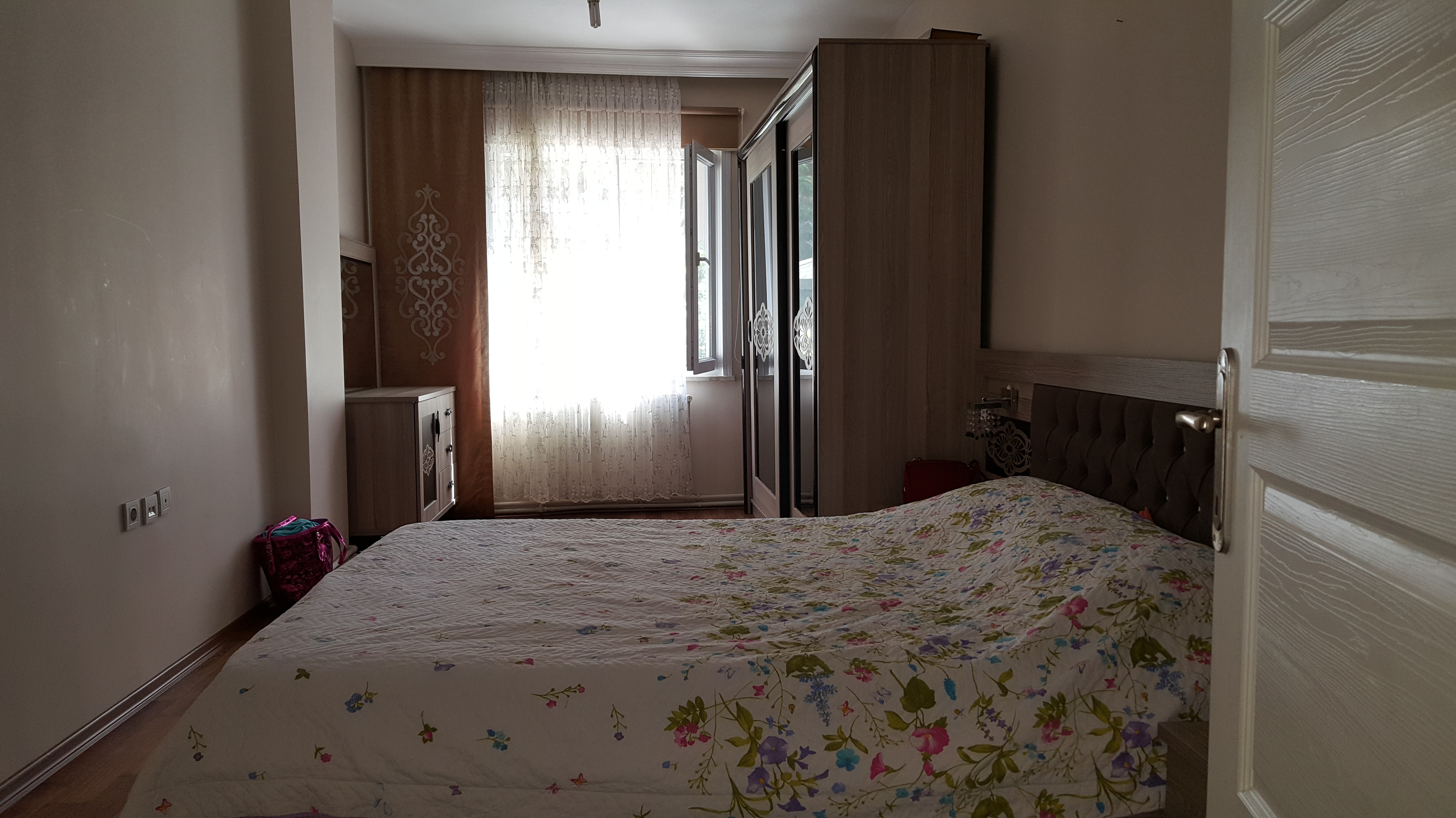 Kiralık Apartman, İstanbul / ESENYURT / CUMHURİYET