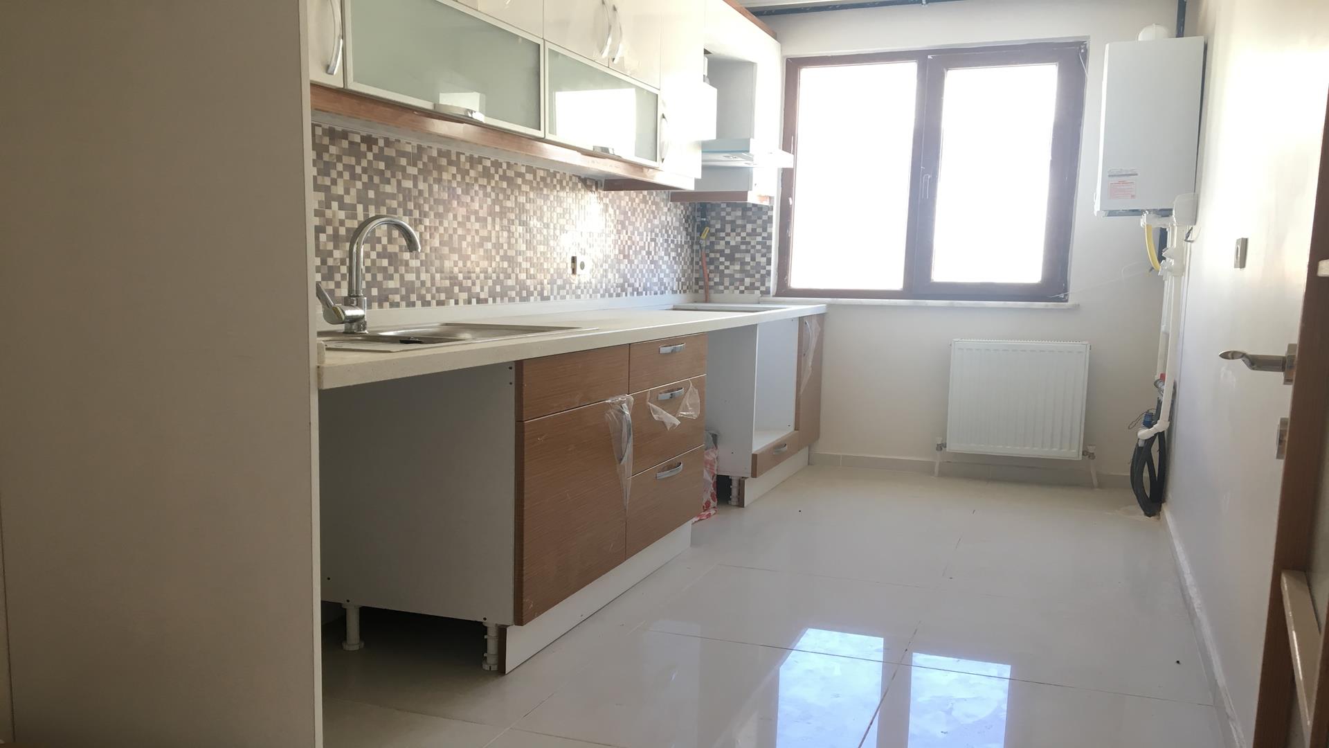 Satılık Apartman, İstanbul / MEHTERÇEŞME / MEHTERÇEŞME