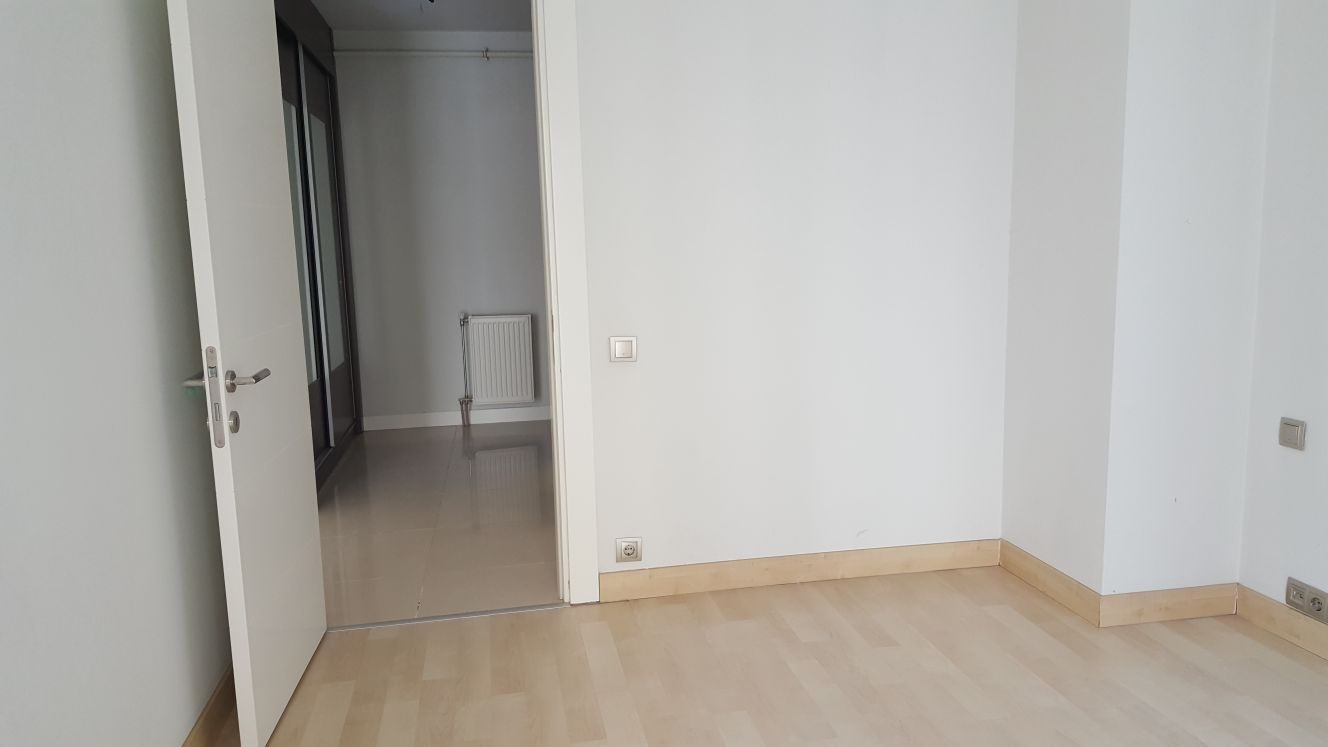 Kiralık Daire, İstanbul / ESENYURT / CUMHURİYET