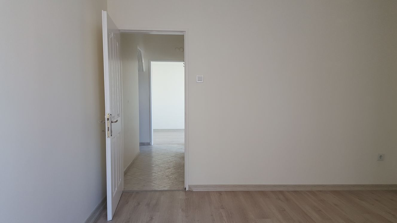 Kiralık Daire, İstanbul / ESENYURT / CUMHURİYET