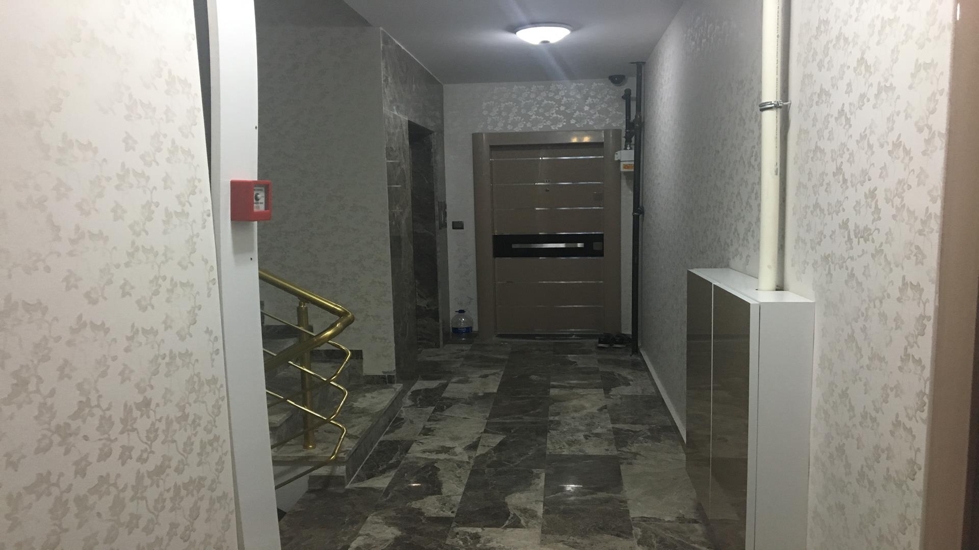 Satılık Daire, İstanbul / BEYLİKDÜZÜ / ADNAN KAHVECİ