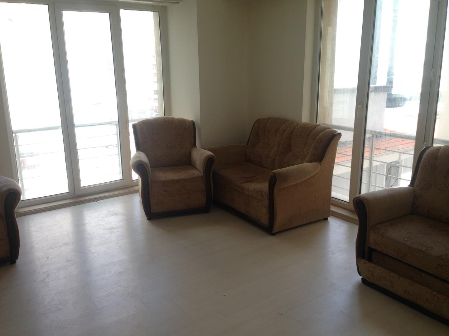 Kiralık Daire, İstanbul / ESENYURT / PİRİ REİS