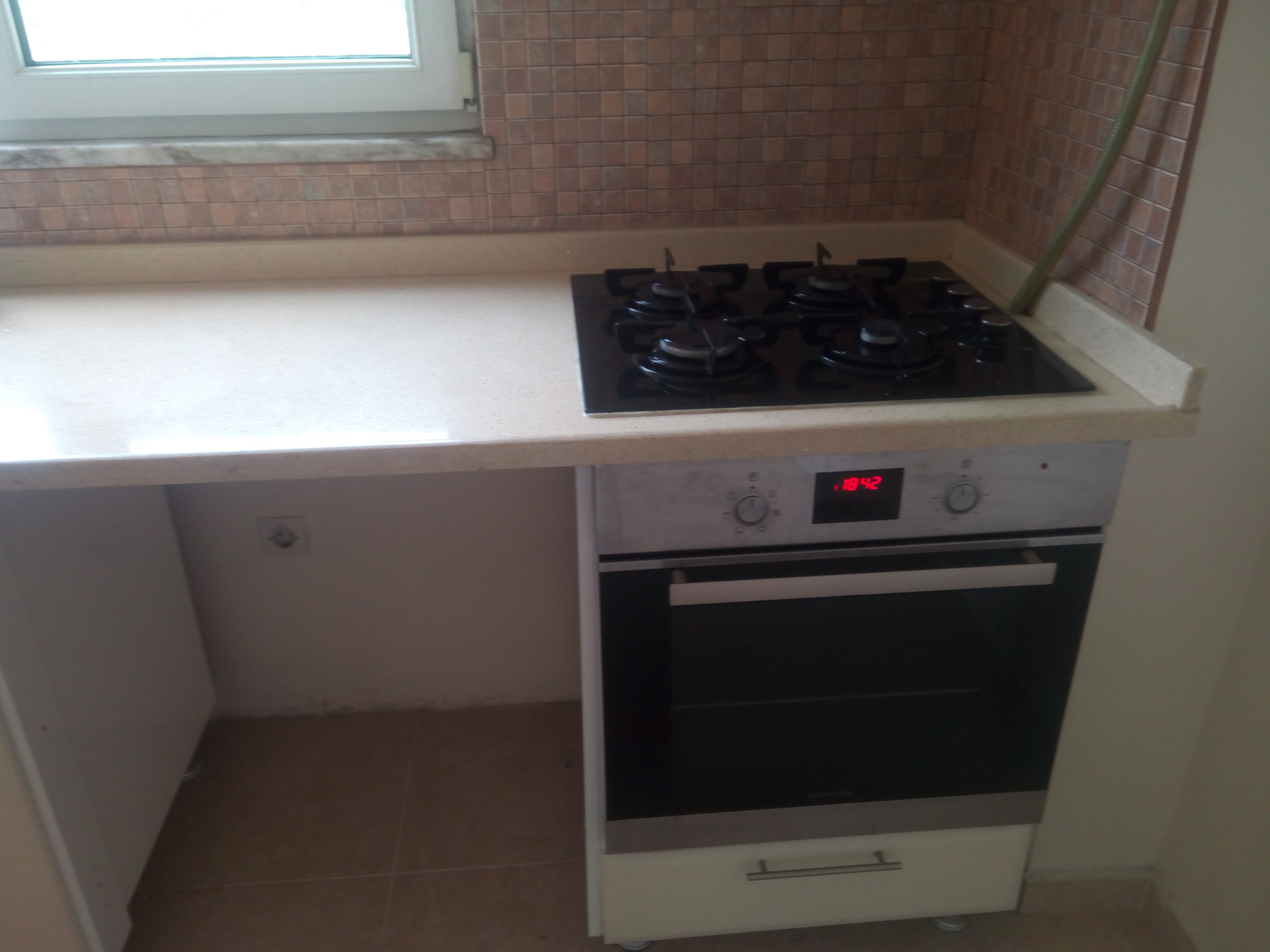 Kiralık Apartman, İstanbul / ESENYURT / MEVLANA