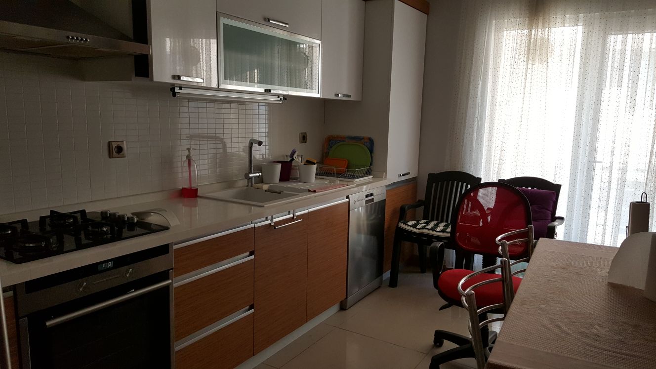 Kiralık Daire, İstanbul / ESENYURT / CUMHURİYET