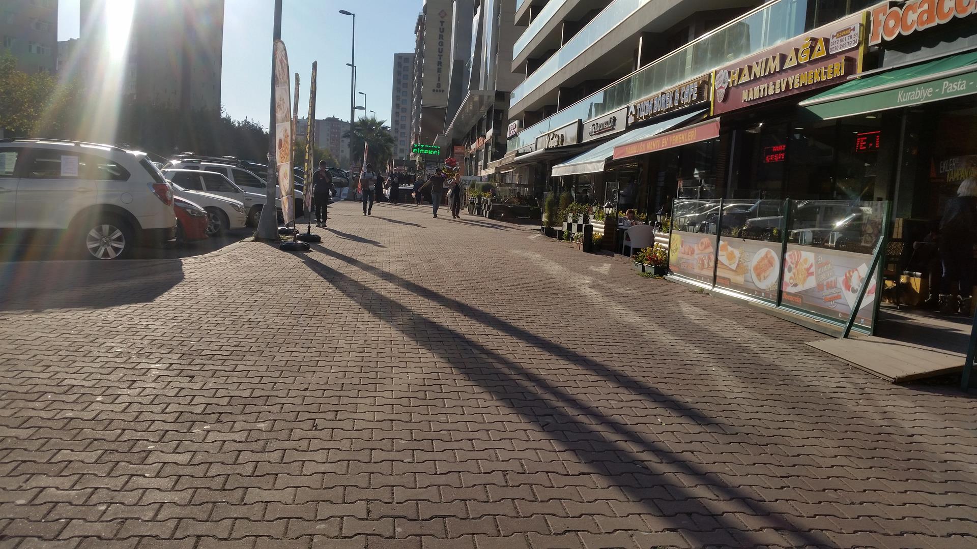 Kiralık Dükkan, İstanbul / ESENYURT / CUMHURİYET