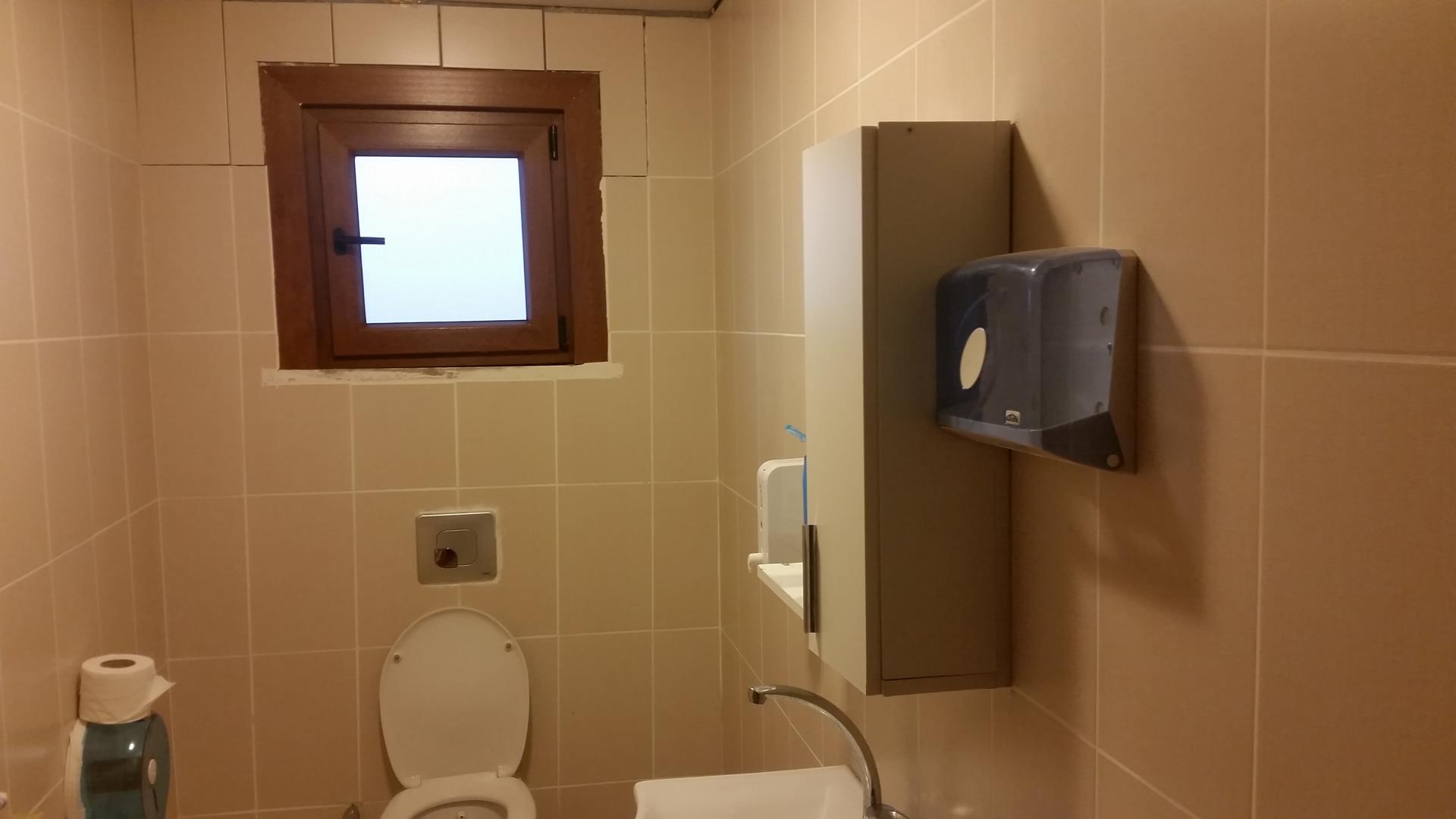 Kiralık Dükkan, İstanbul / ESENYURT / CUMHURİYET