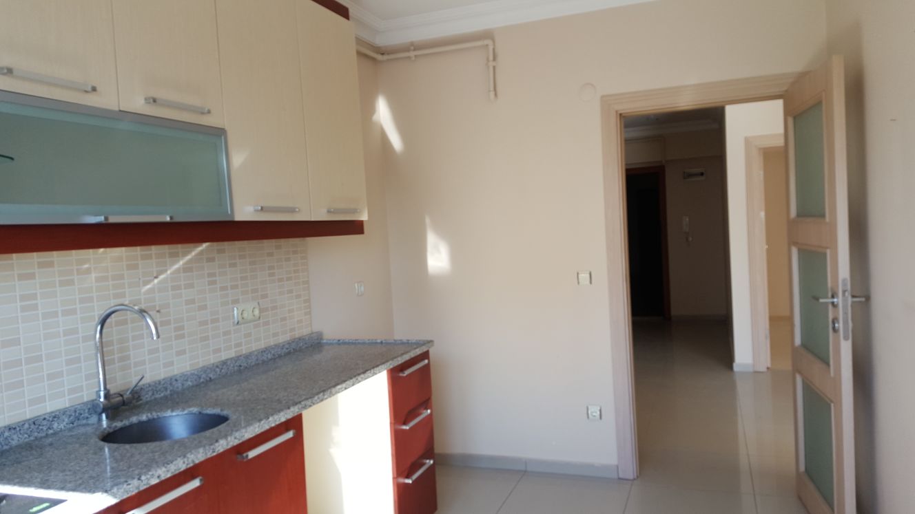 Kiralık Daire, İstanbul / ESENYURT / CUMHURİYET