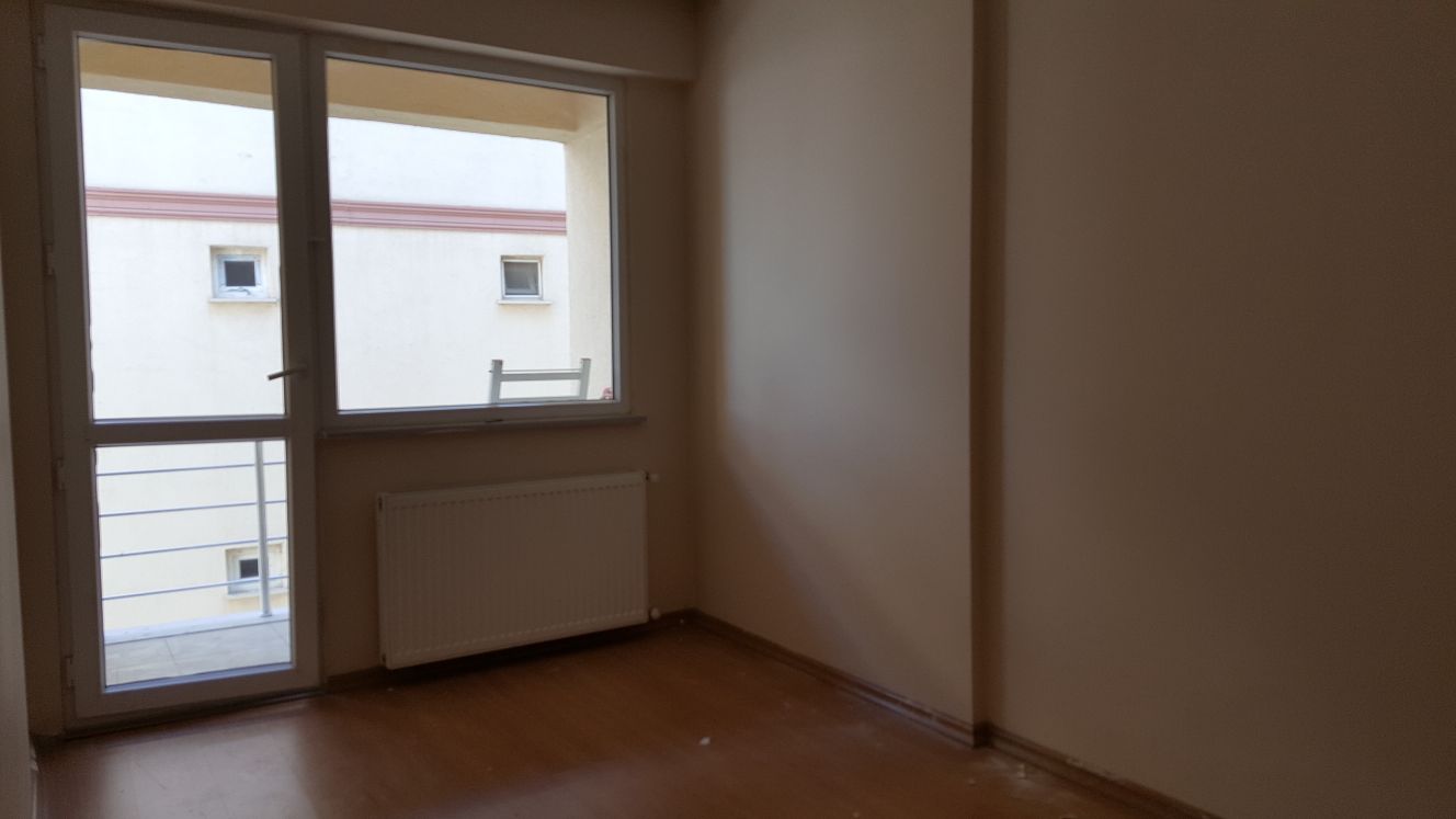 Kiralık Daire, İstanbul / ESENYURT / PİRİ REİS