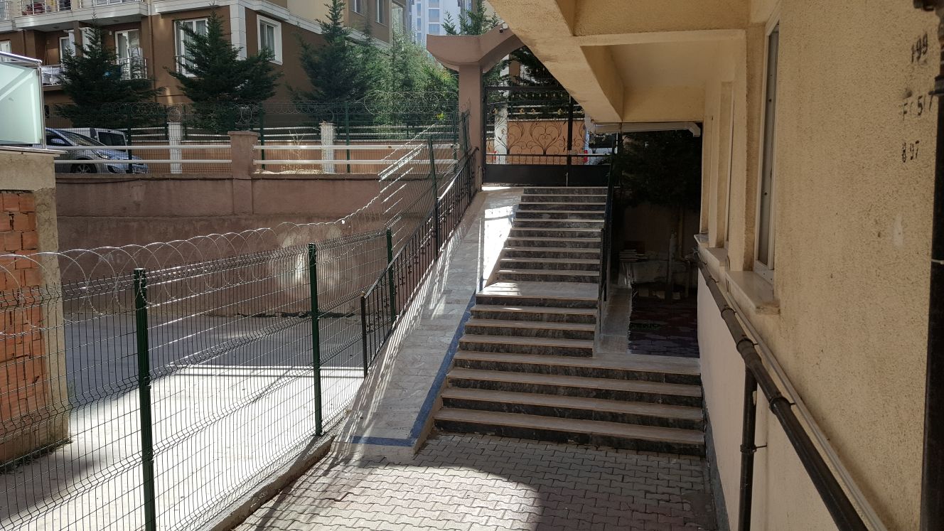 Kiralık Daire, İstanbul / ESENYURT / PİRİ REİS