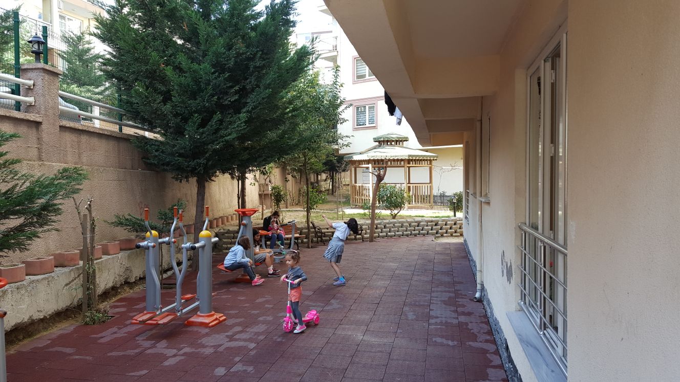 Kiralık Daire, İstanbul / ESENYURT / PİRİ REİS