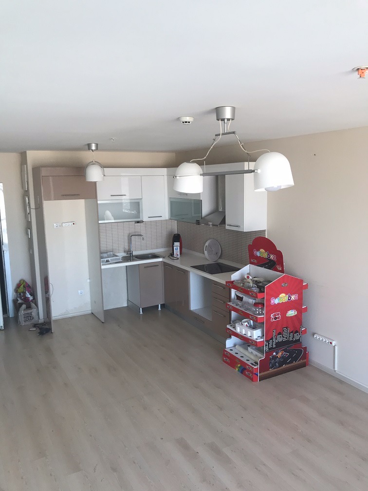 Kiralık Daire, İstanbul / ESENYURT / CUMHURİYET