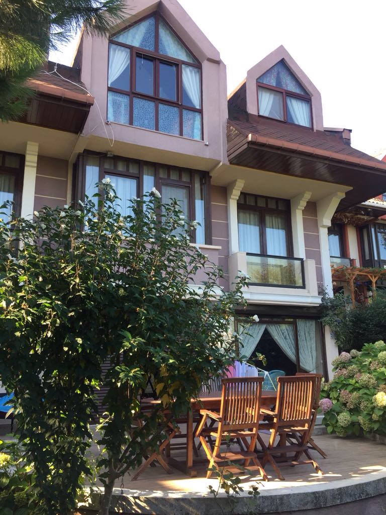 Satılık Villa, İstanbul / BAHÇEŞEHİR / BAHÇEŞEHİR