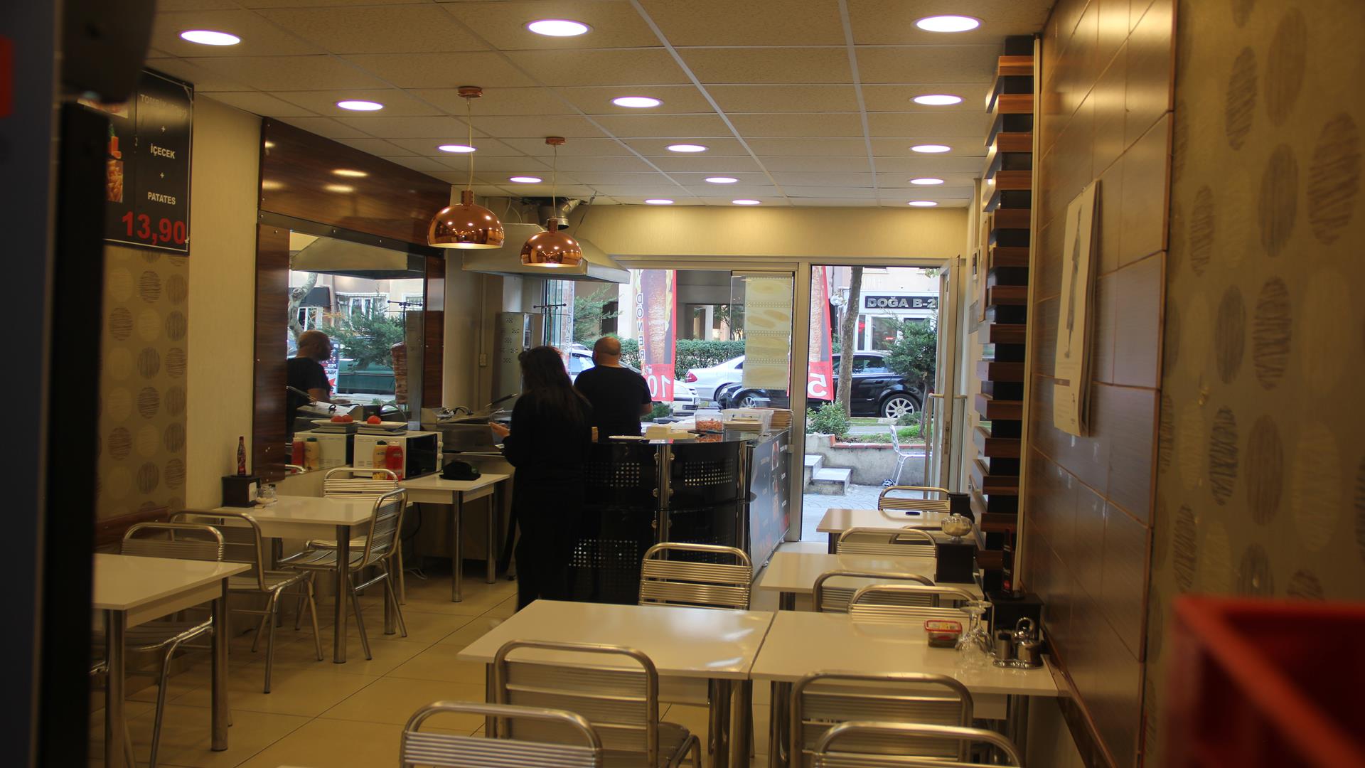 Kiralık Dükkan, İstanbul / BEYLİKDÜZÜ / BARIŞ