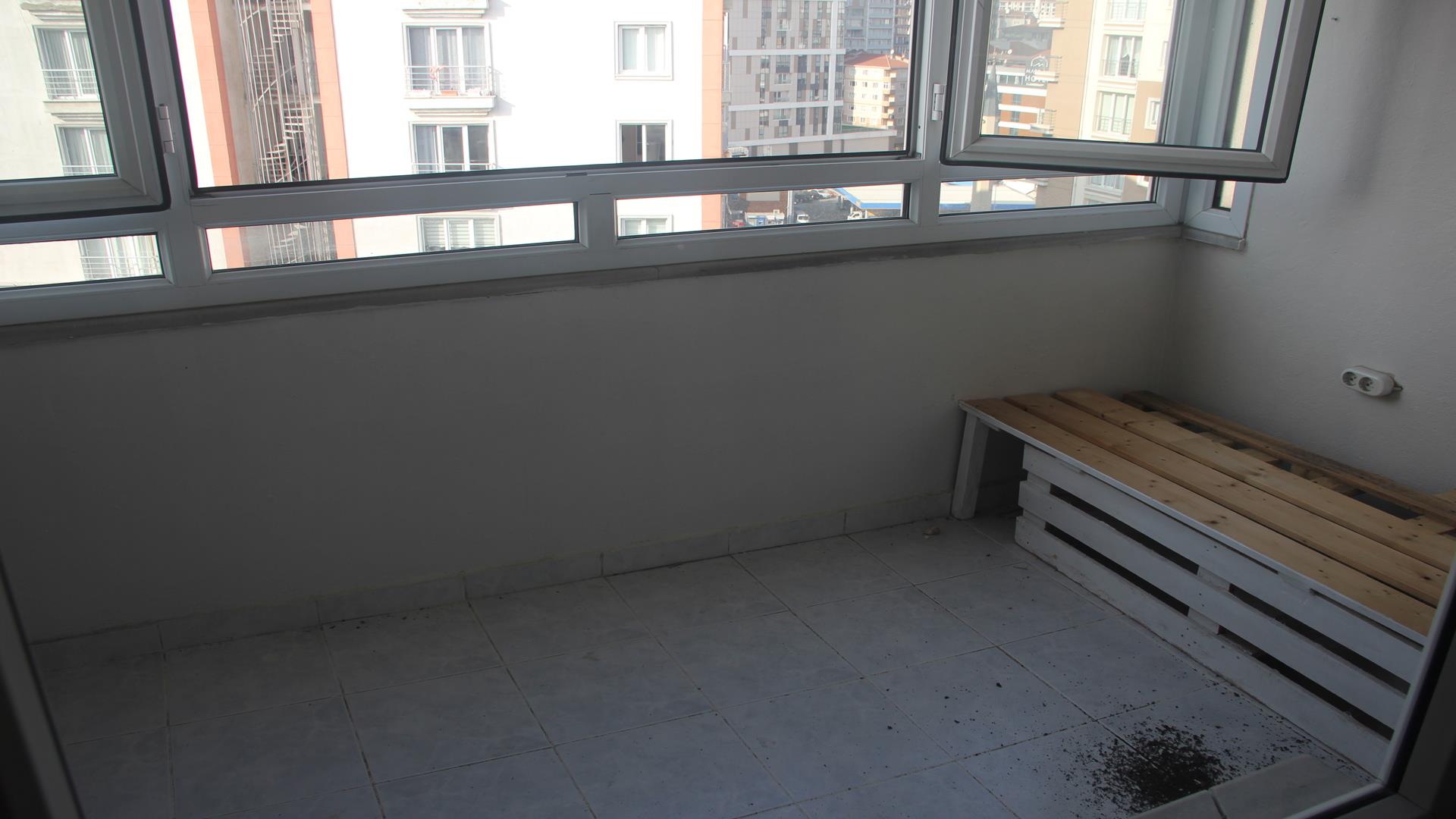 Kiralık Daire, İstanbul / ESENYURT / CUMHURİYET