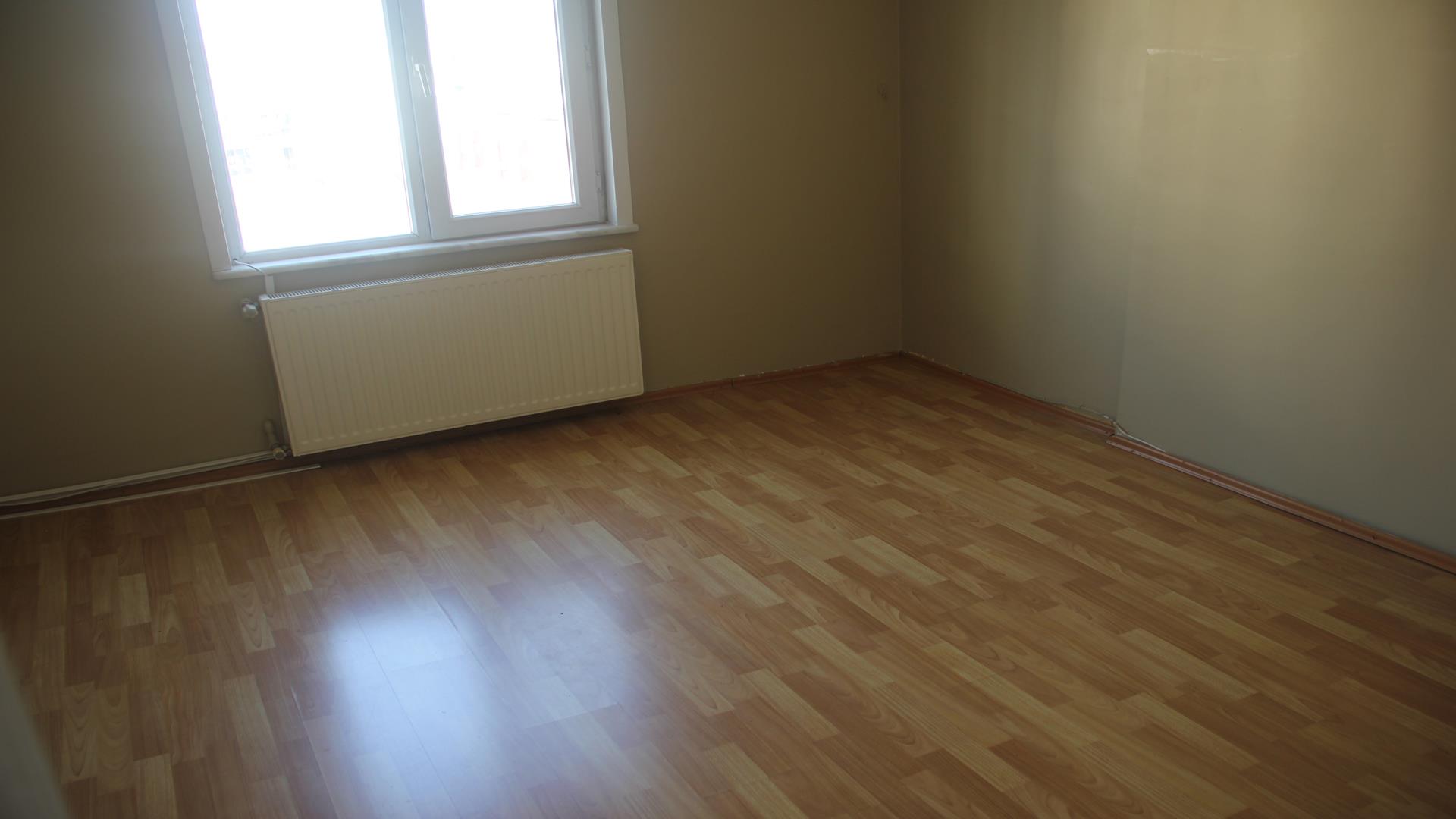 Kiralık Daire, İstanbul / ESENYURT / CUMHURİYET